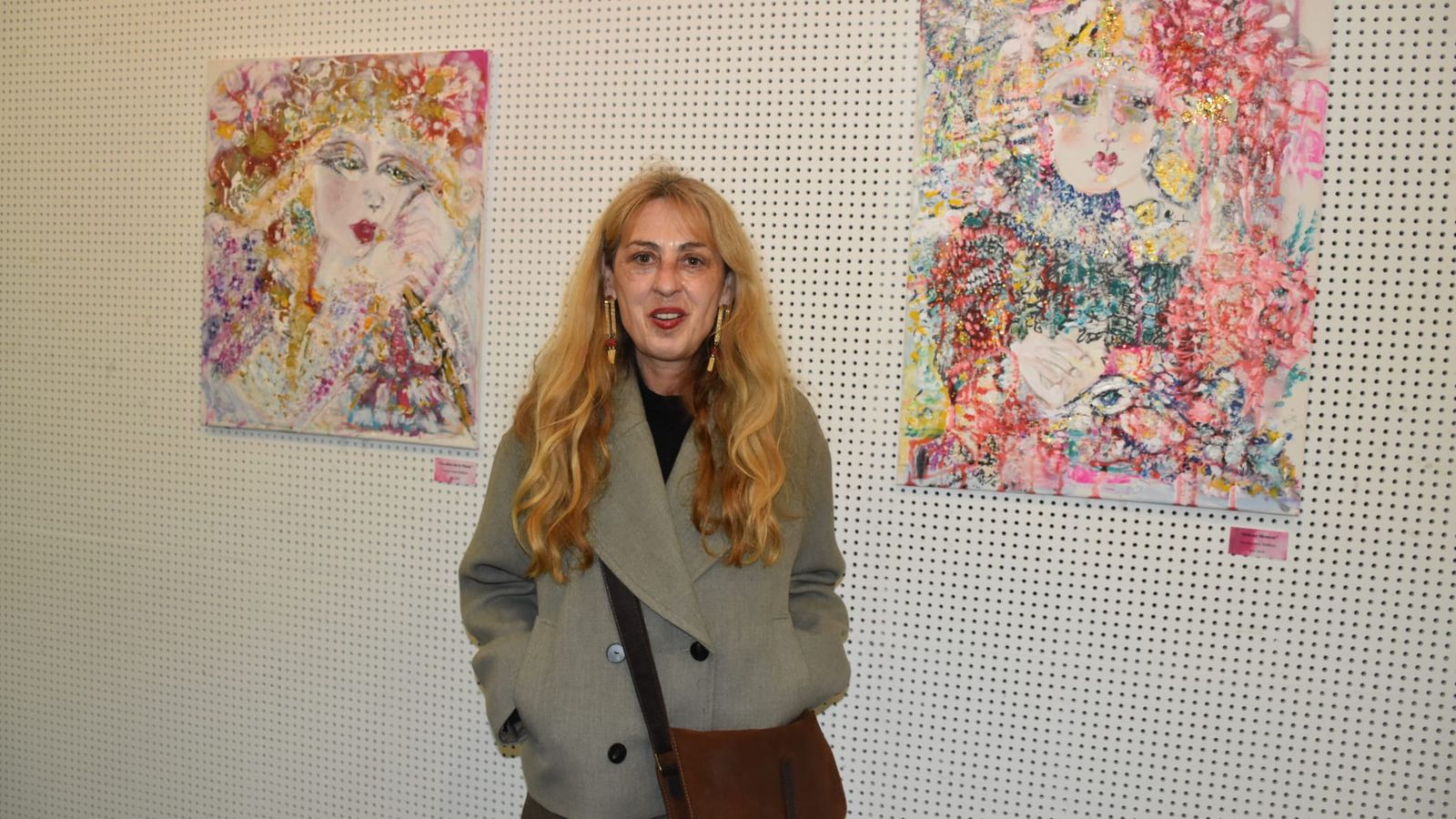 Inauguración de la exposición de pintura de Noemí Escalante