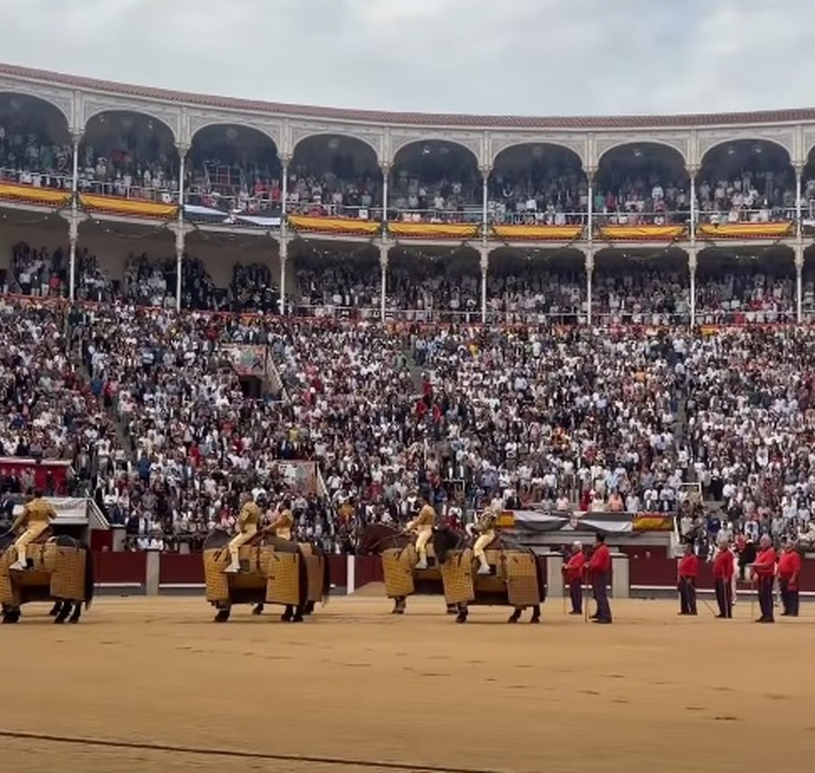 La plaza de Toros de Las Ventas registró un lleno absoluto