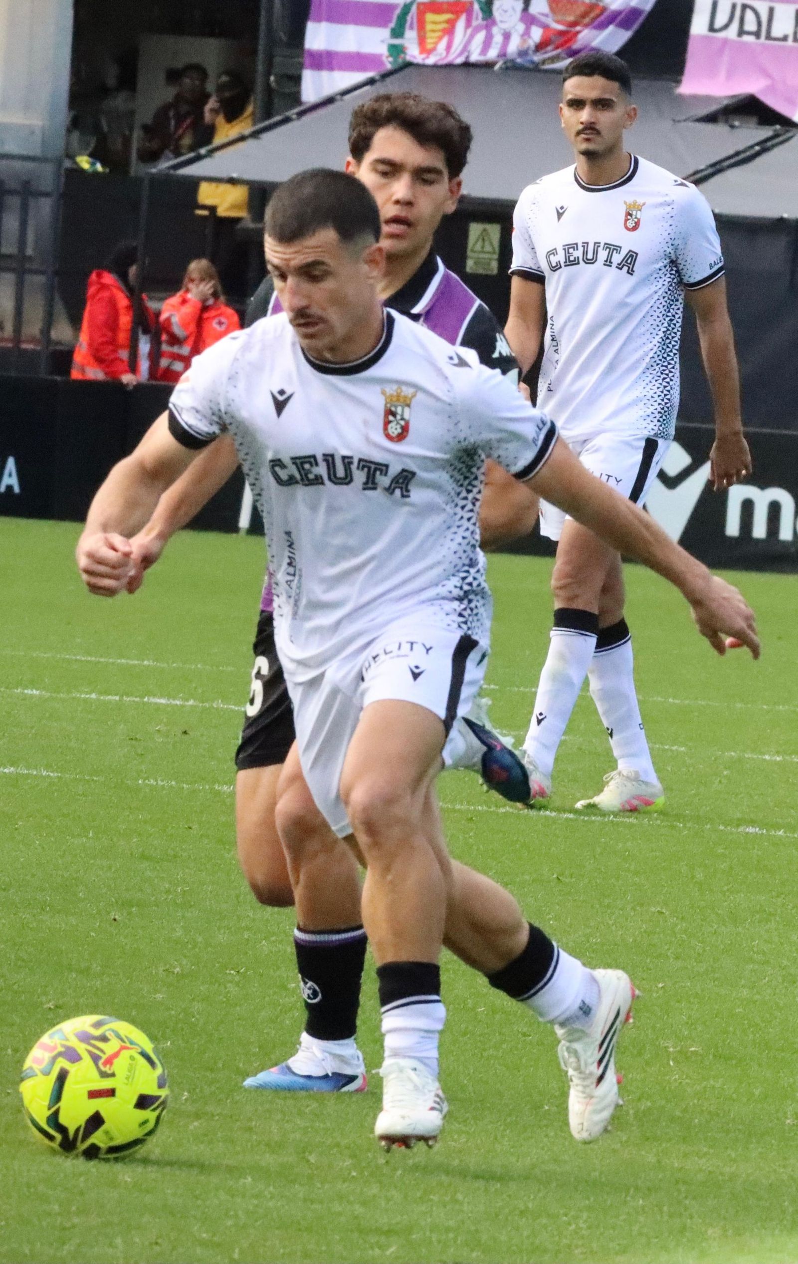 La AD Ceuta pone fin a su buena racha como local