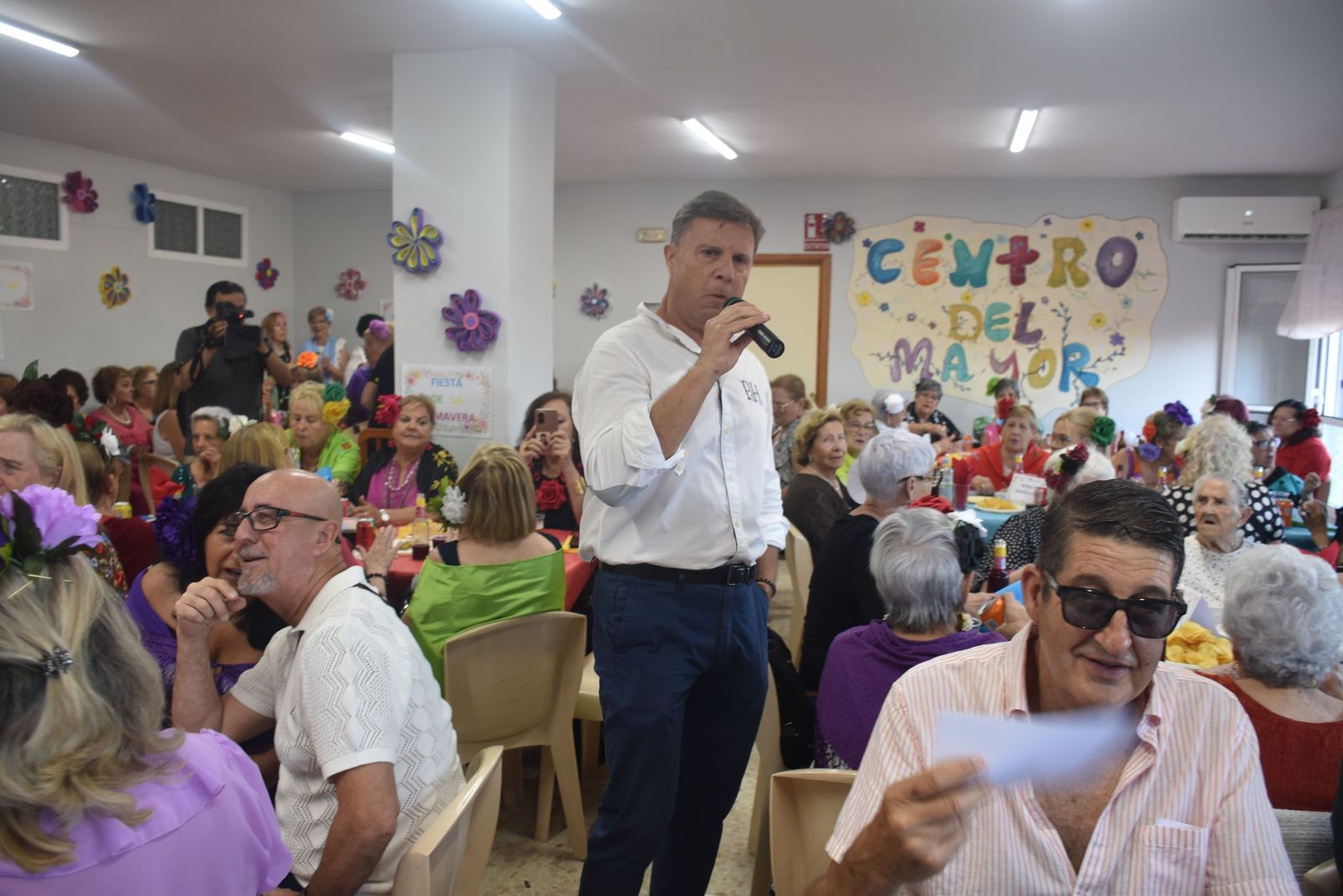 Villajovita se viste de feria para celebrar la primavera junto a sus mayores