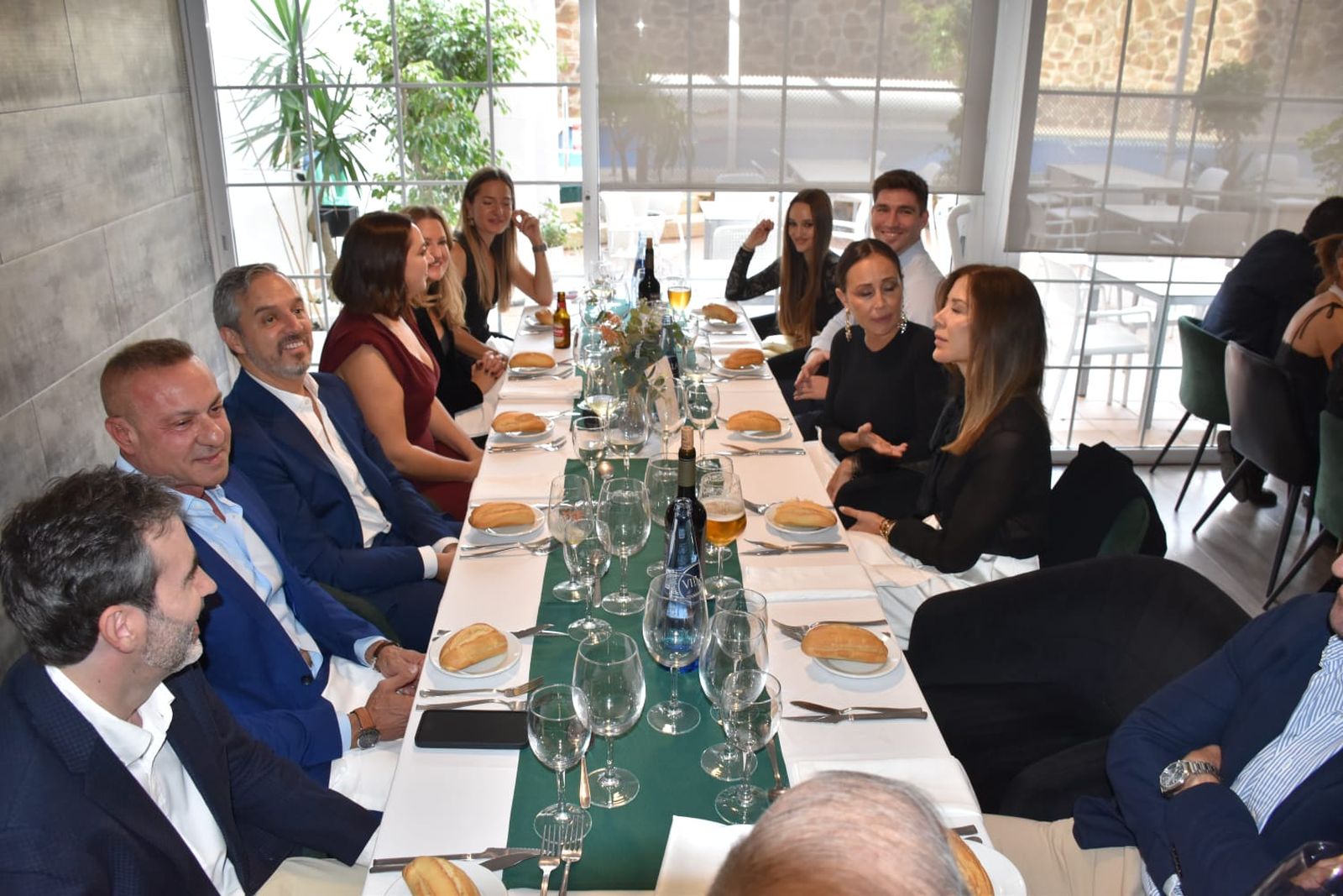 Shim Clinic celebra su 5º Aniversario con un emotivo encuentro en el Hotel Ulises