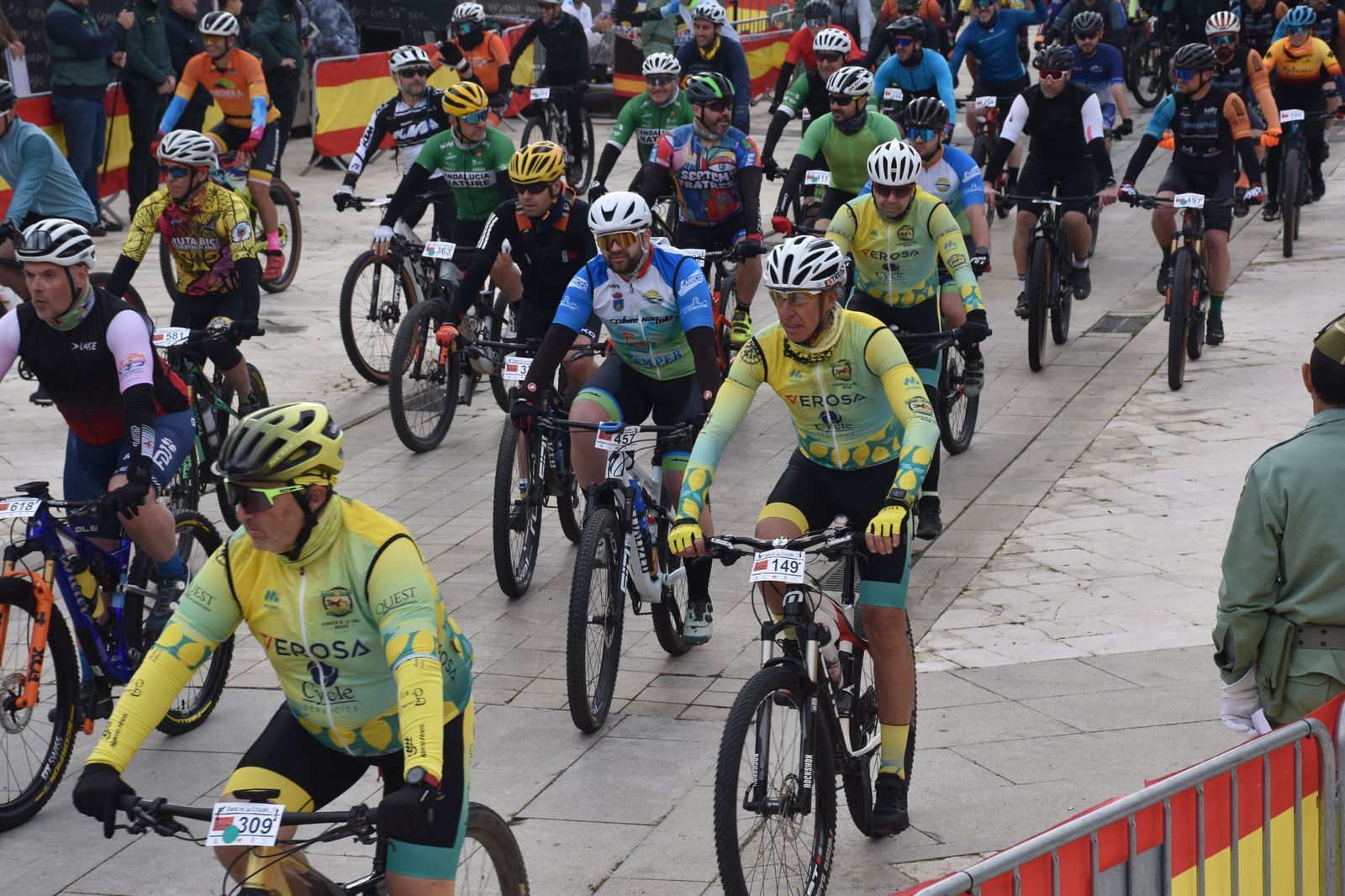 FOTOGALERÍA | Miles de corredores toman la salida en la X Cuna de la Legión: mira las imágenes