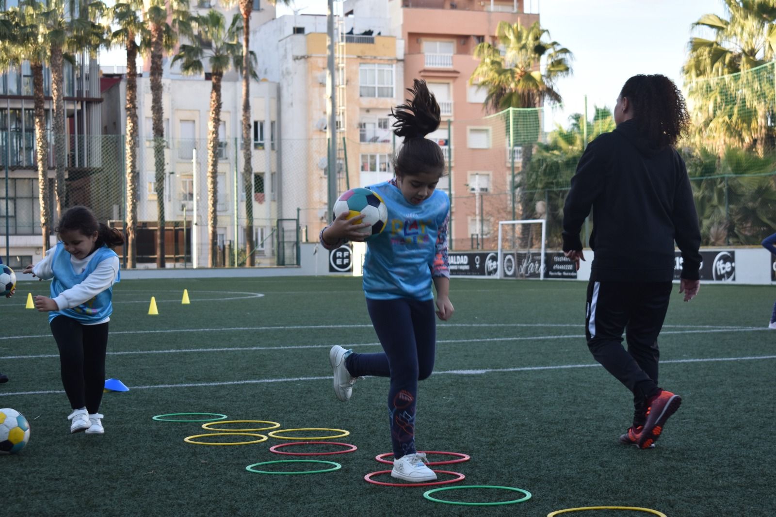 Comenzó el programa UEFA Playmakers