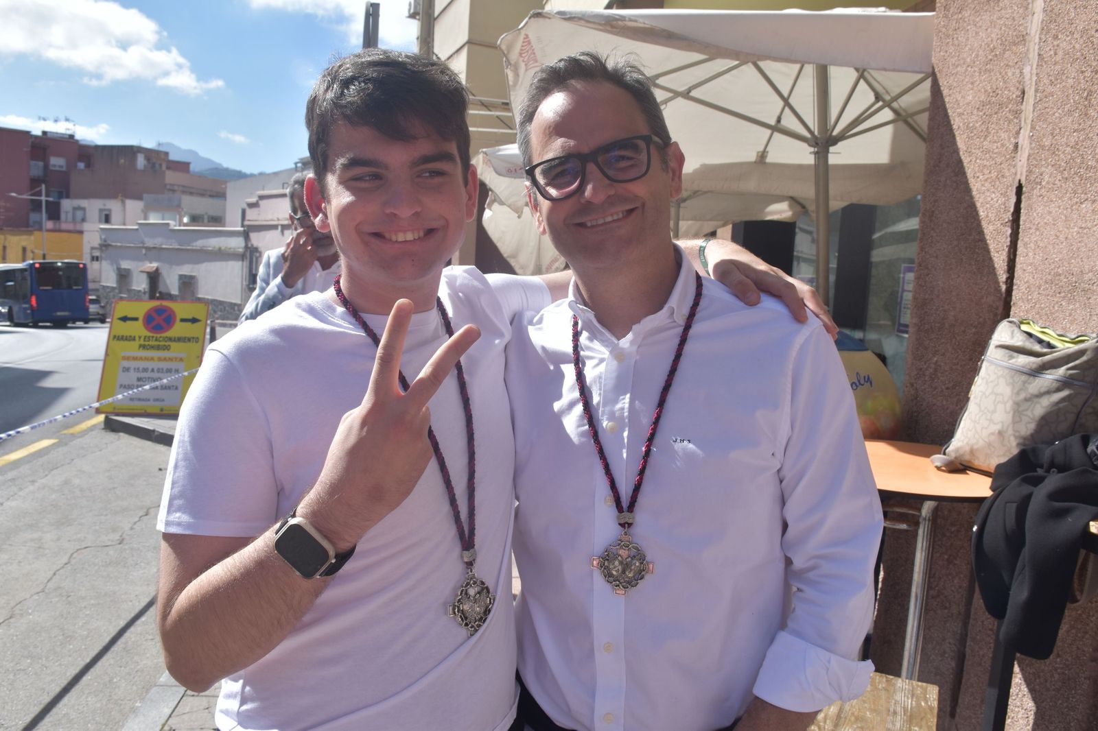 La Amargura: andares de barrio para un Miércoles Santo soleado