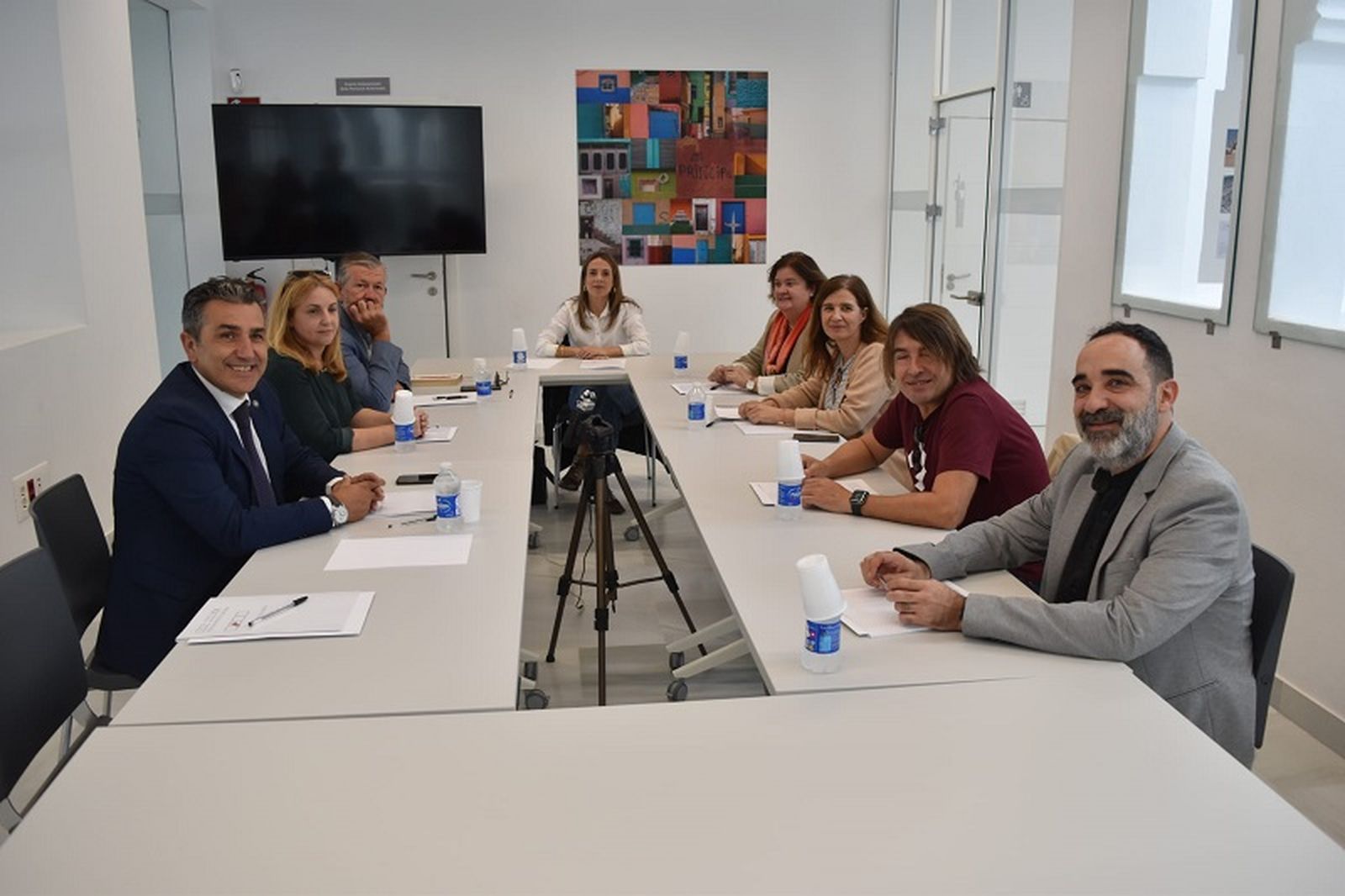 El jurado se reunió este martes desde las 17:00 horas hasta las 18:30 / FOTO NICOL´S