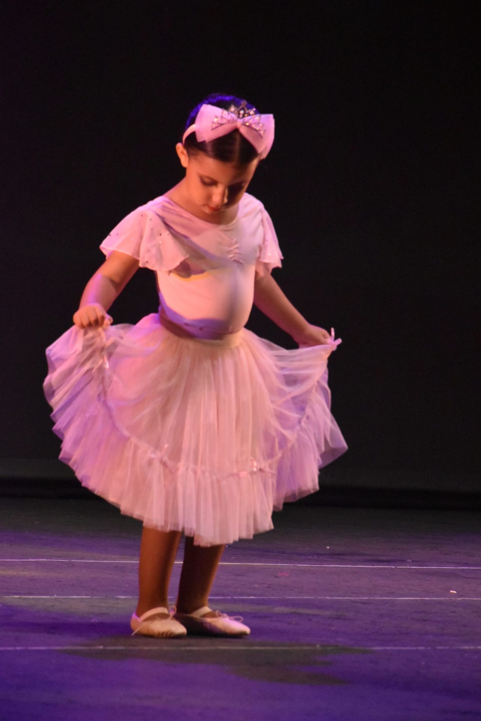 Más de cien bailarinas convierten el Revellín en un escenario de emoción y talento