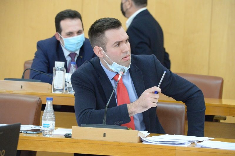 9735_carlos-verdejo-pleno_006web