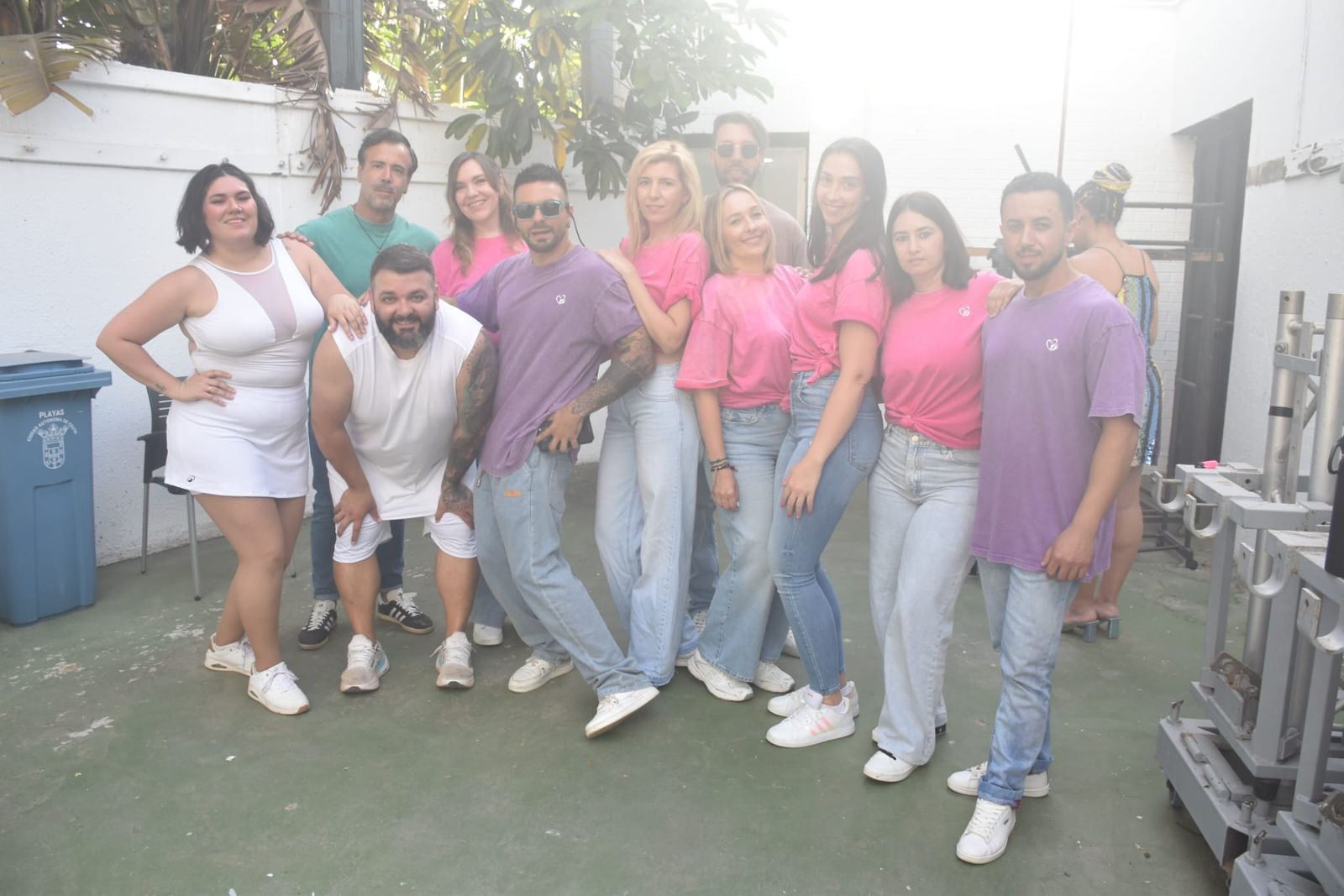 El Holi vuelve a teñir Ceuta de color por la solidaridad y el amor