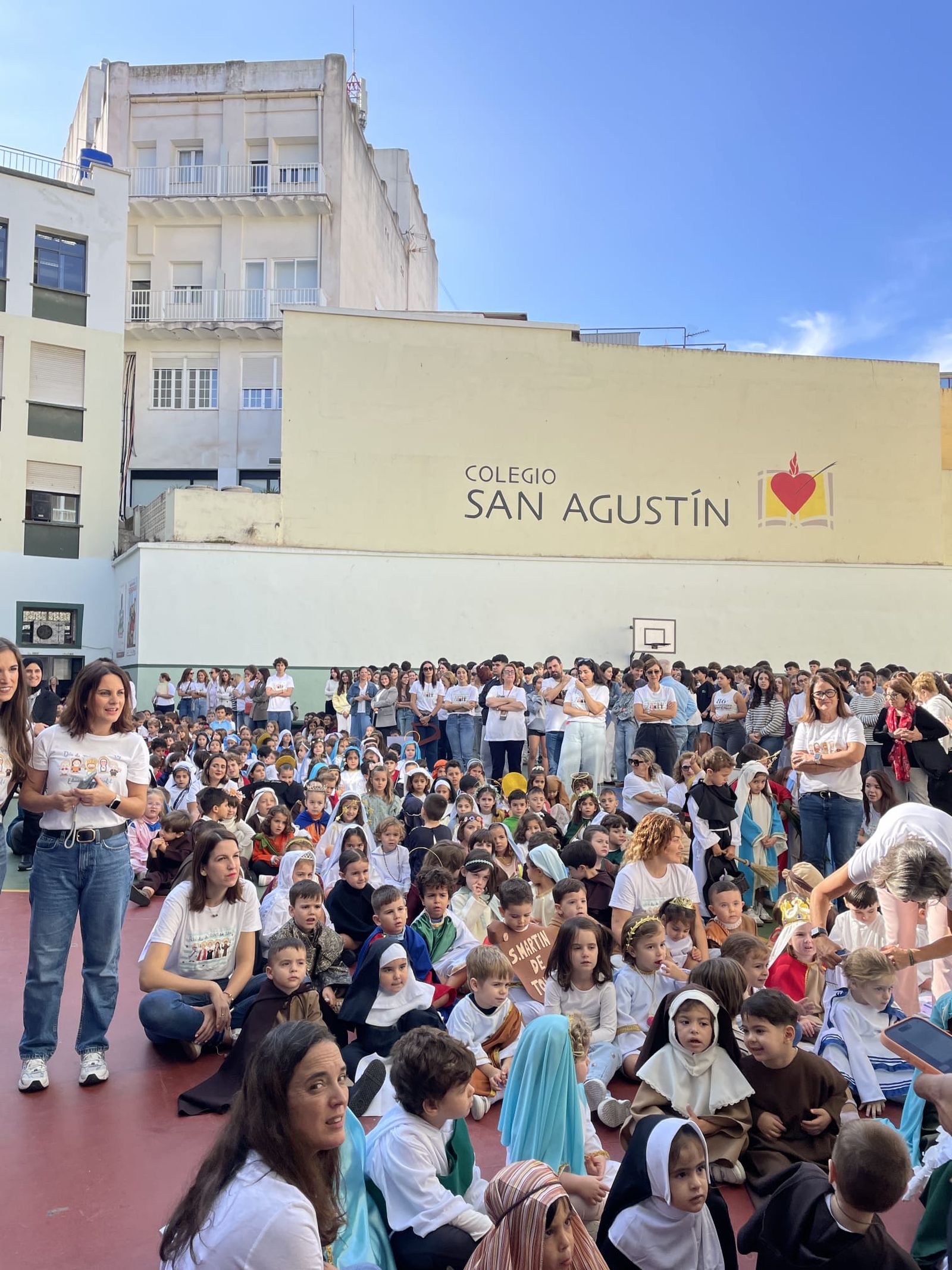 FOTOGALERÍA | Los más pequeños de La Inmaculada y San Agustín celebran el Día de Todos los Santos