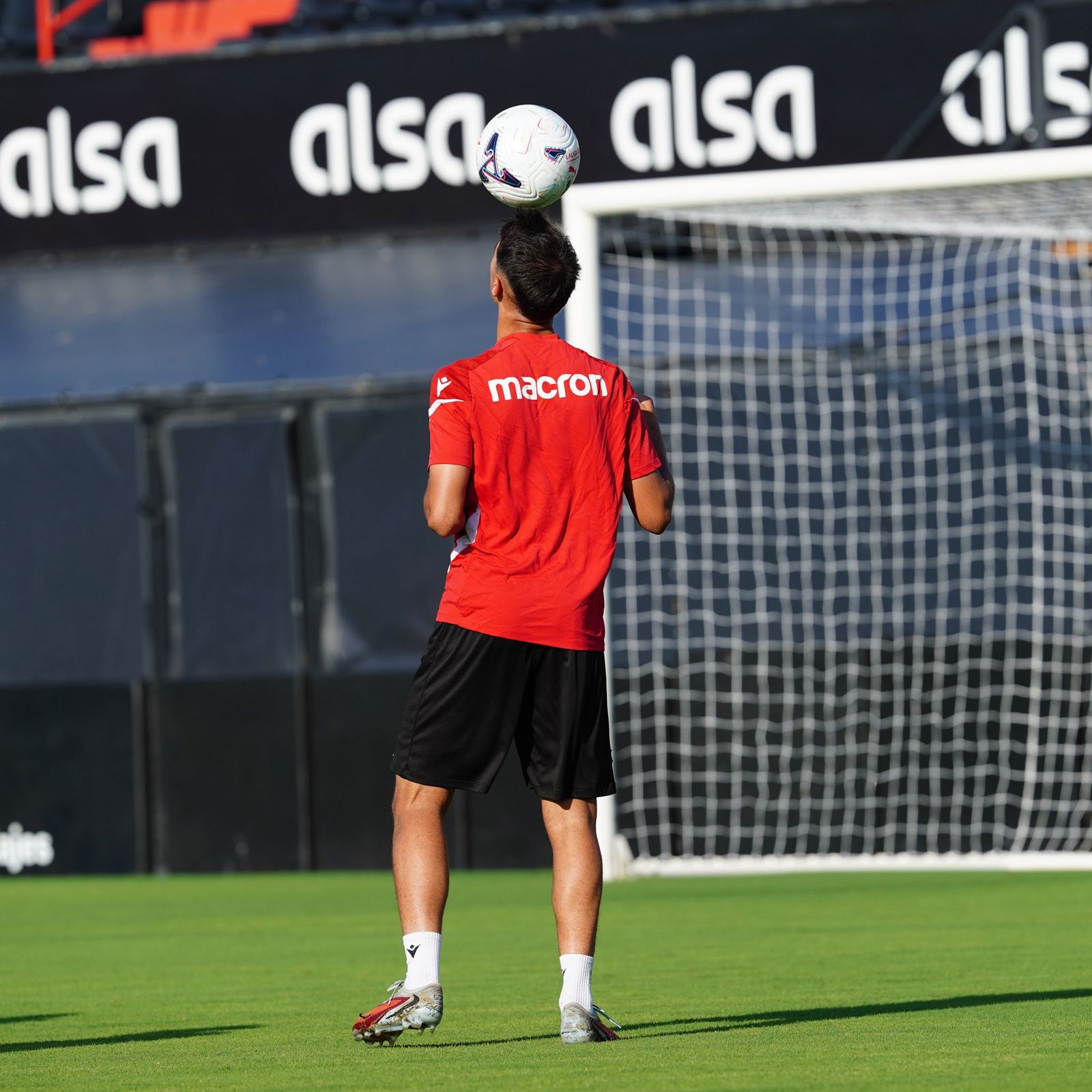 Máxima intensidad en el entrenamiento del Ceuta