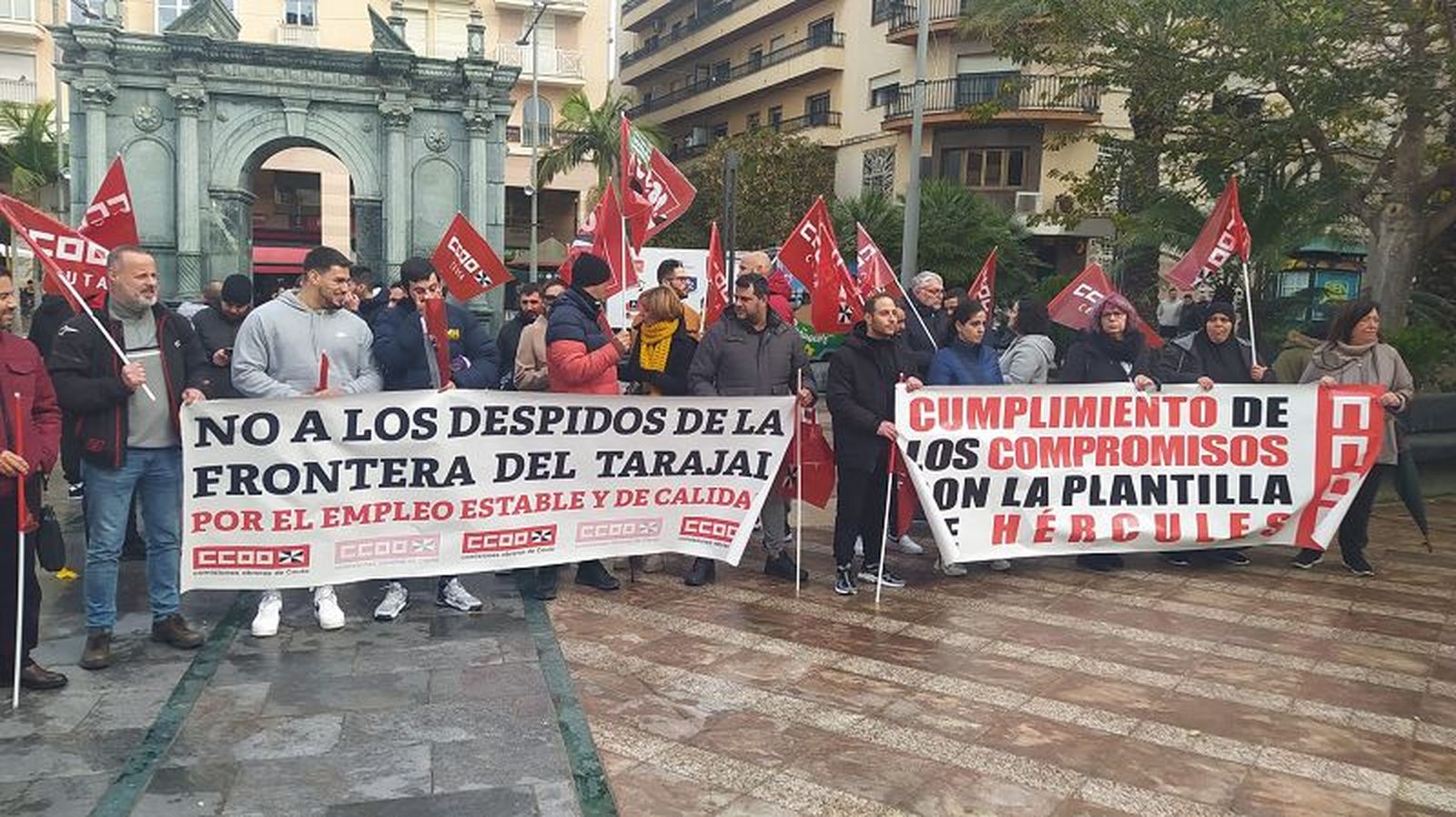 Los Vigilantes de Seguridad Privada y los trabajadores de la empresa Hércules siguen sin solución./FOTO REDUAN
