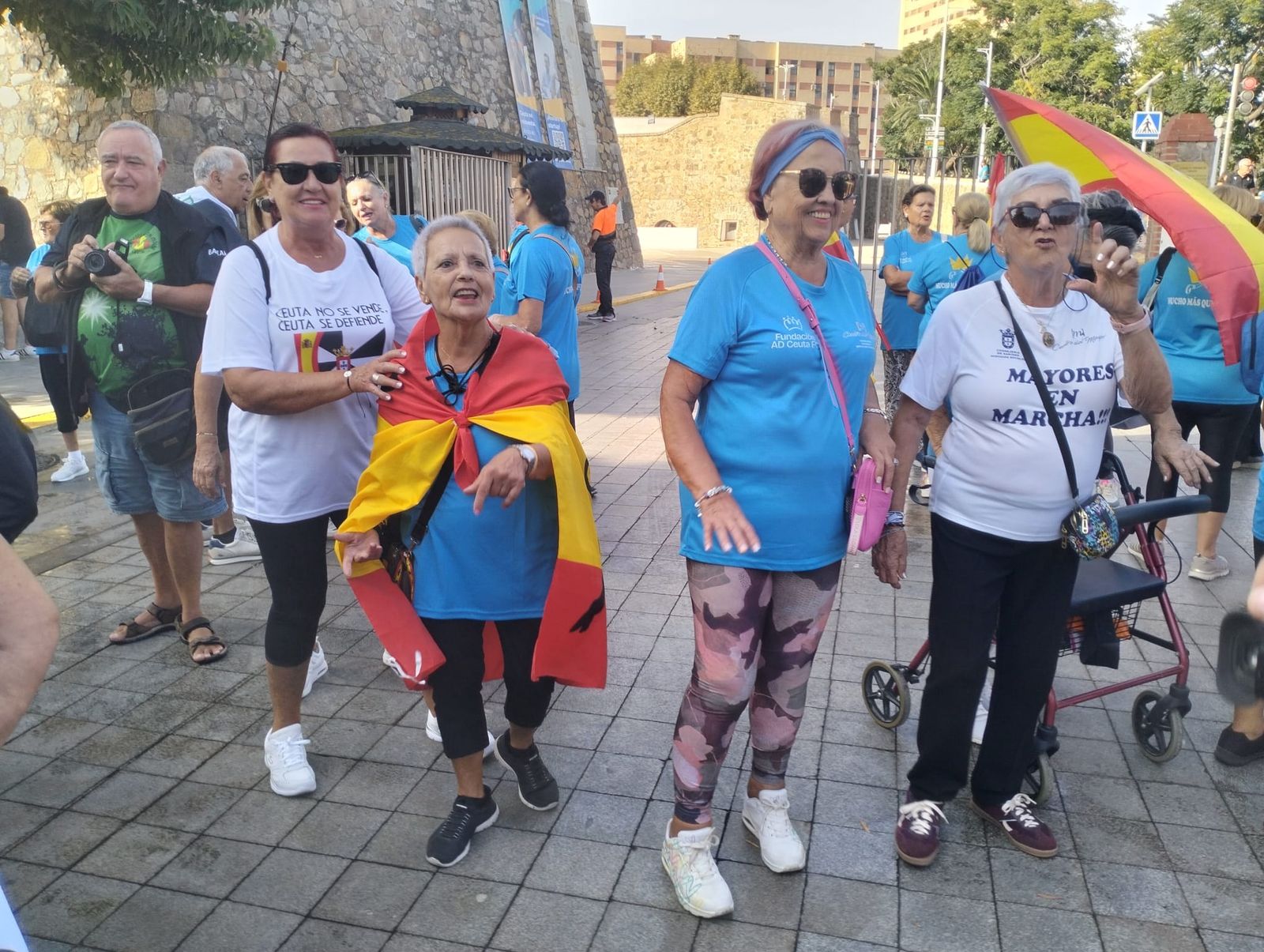 Los mayores toman las calles en una jornada de convivencia