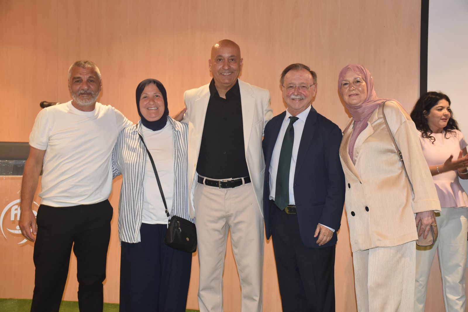 Emotivo homenaje a un emblema de Regulares: Vilal Ahmed