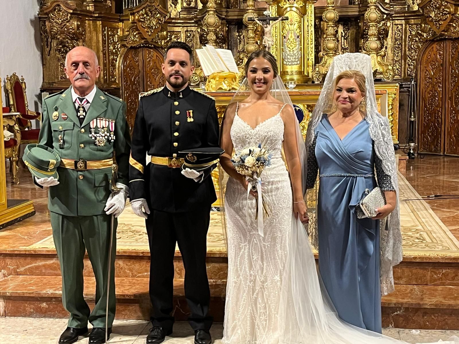Clara e Iván sellan su amor en el Santuario