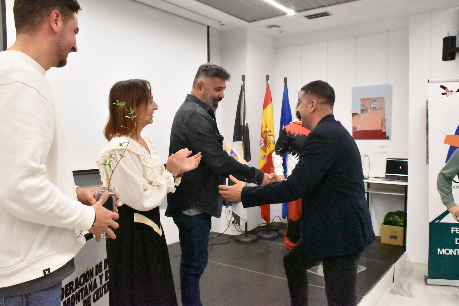 La FDMEC cierra la temporada con un homenaje y un acuerdo histórico con la Legión