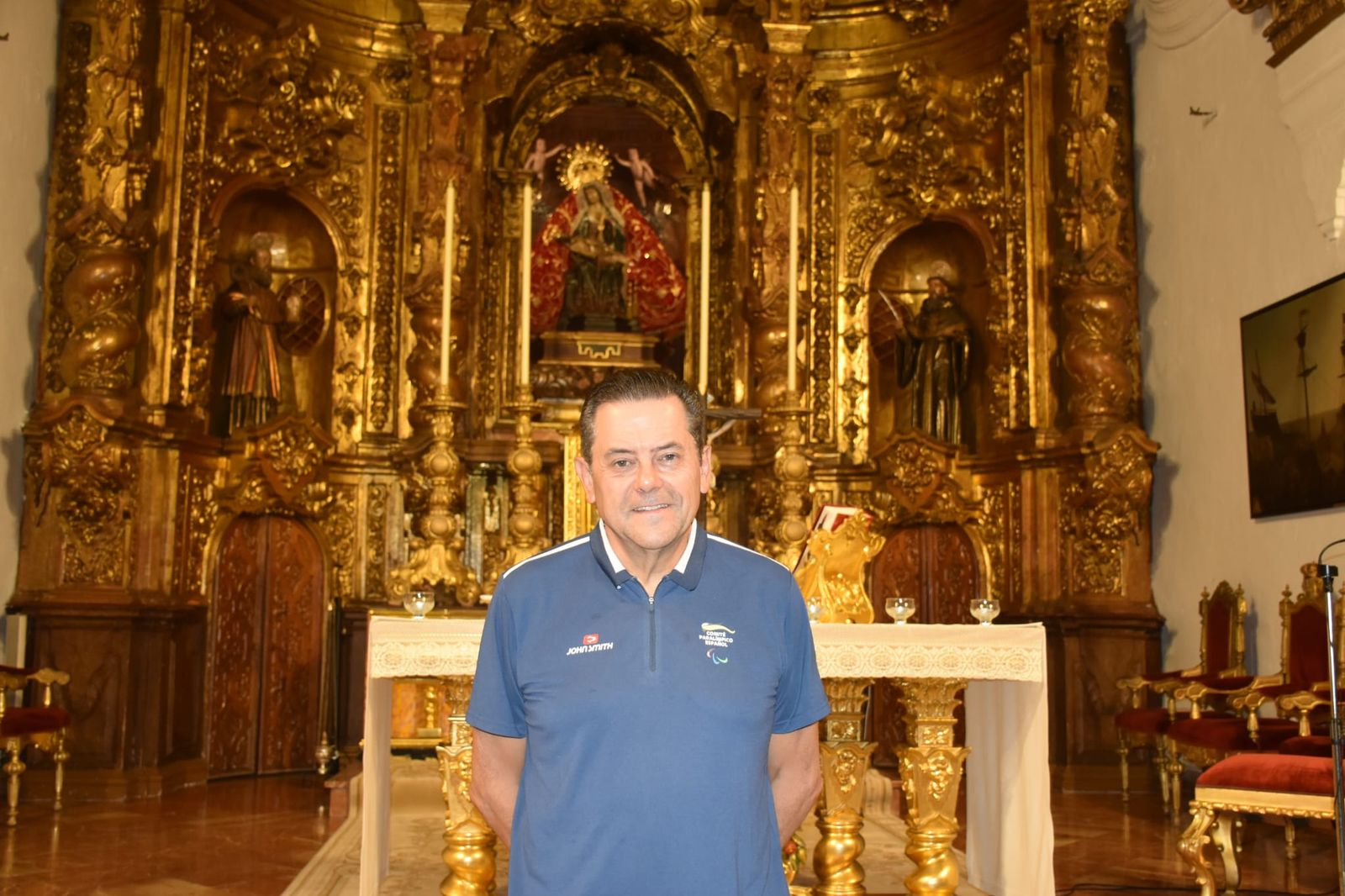 Tomás Roncero visita la Peña Madridista de Ceuta