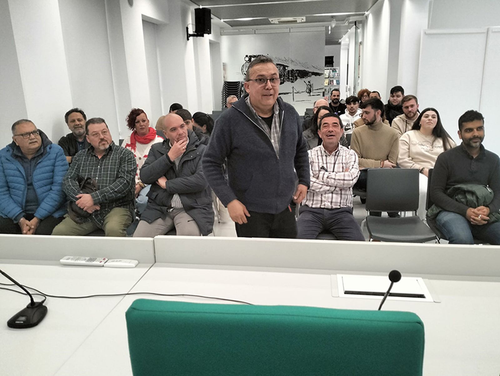 Un momento del acto celebrado ayer en el centro Estación del Ferrocarril/FOTO EL PUEBLO