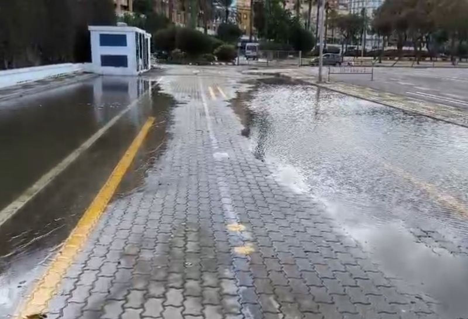 Las pistas encharcadas.