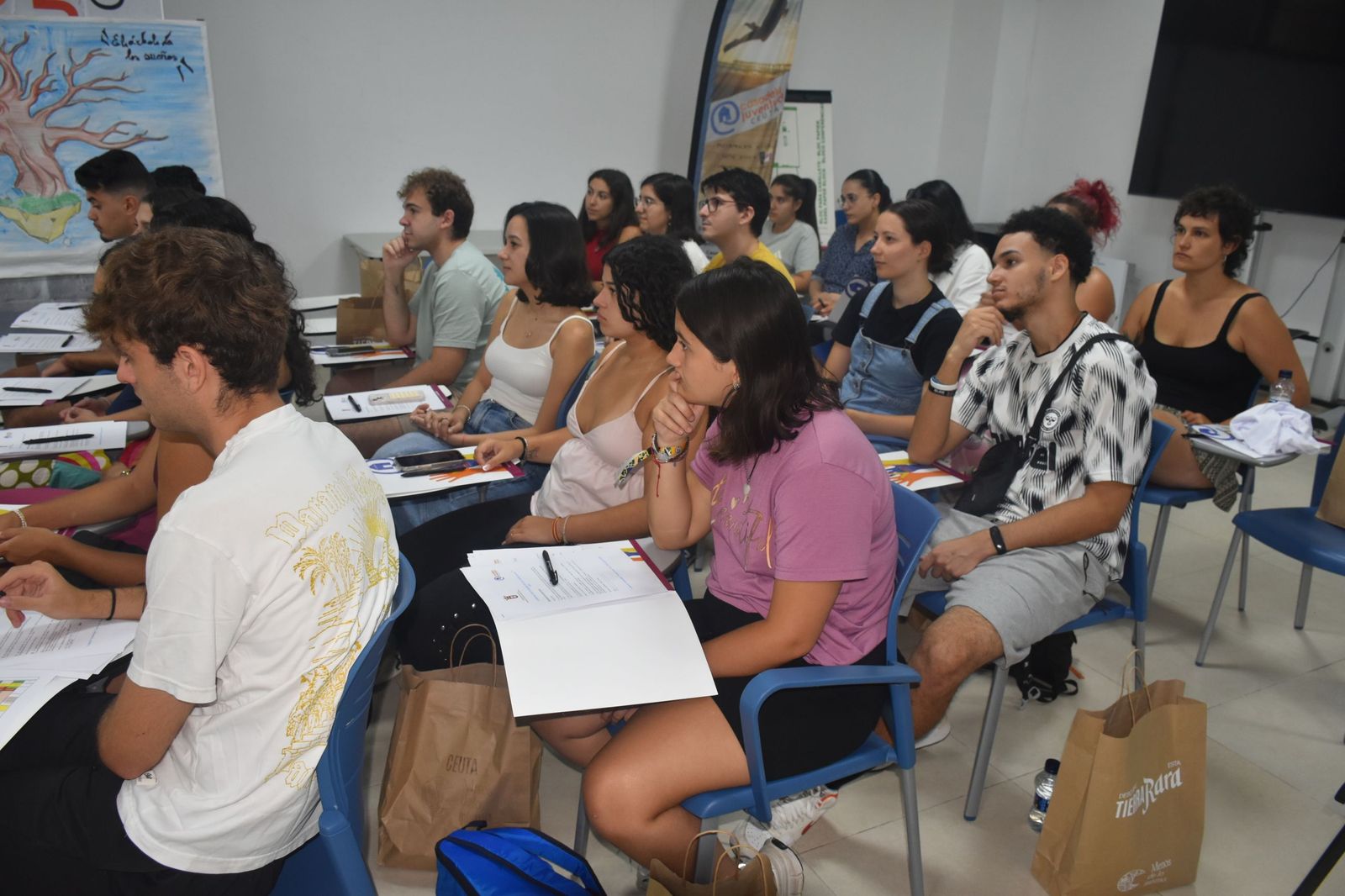 Éxito en el arranque del Campo de Voluntariado Juvenil "Conoce Ceuta"