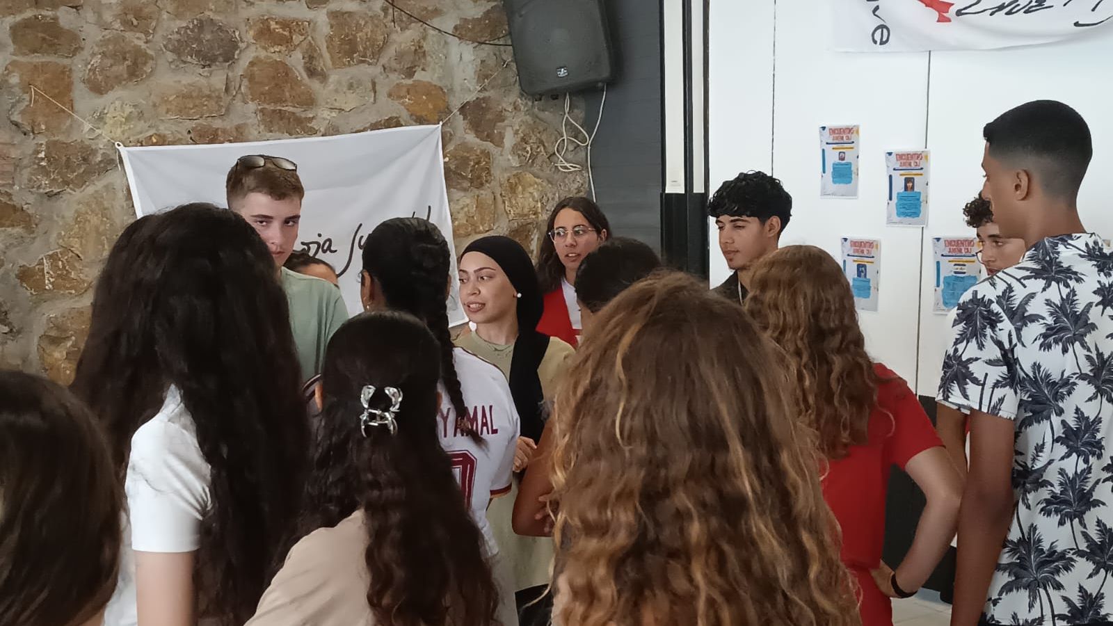 Comienzan las dinámicas entre los jóvenes para conocerse entre ellos