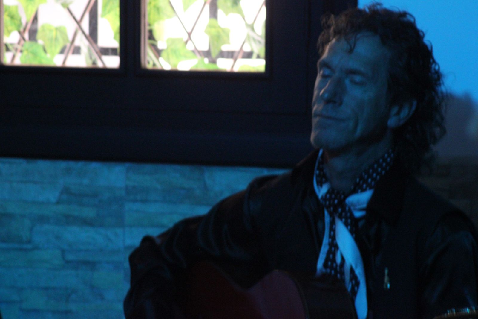 Cantes abandolaos en la Tertulia de Antonio ‘el Hueso’ y al toque José Carlos Torres. / FOTO S.C.