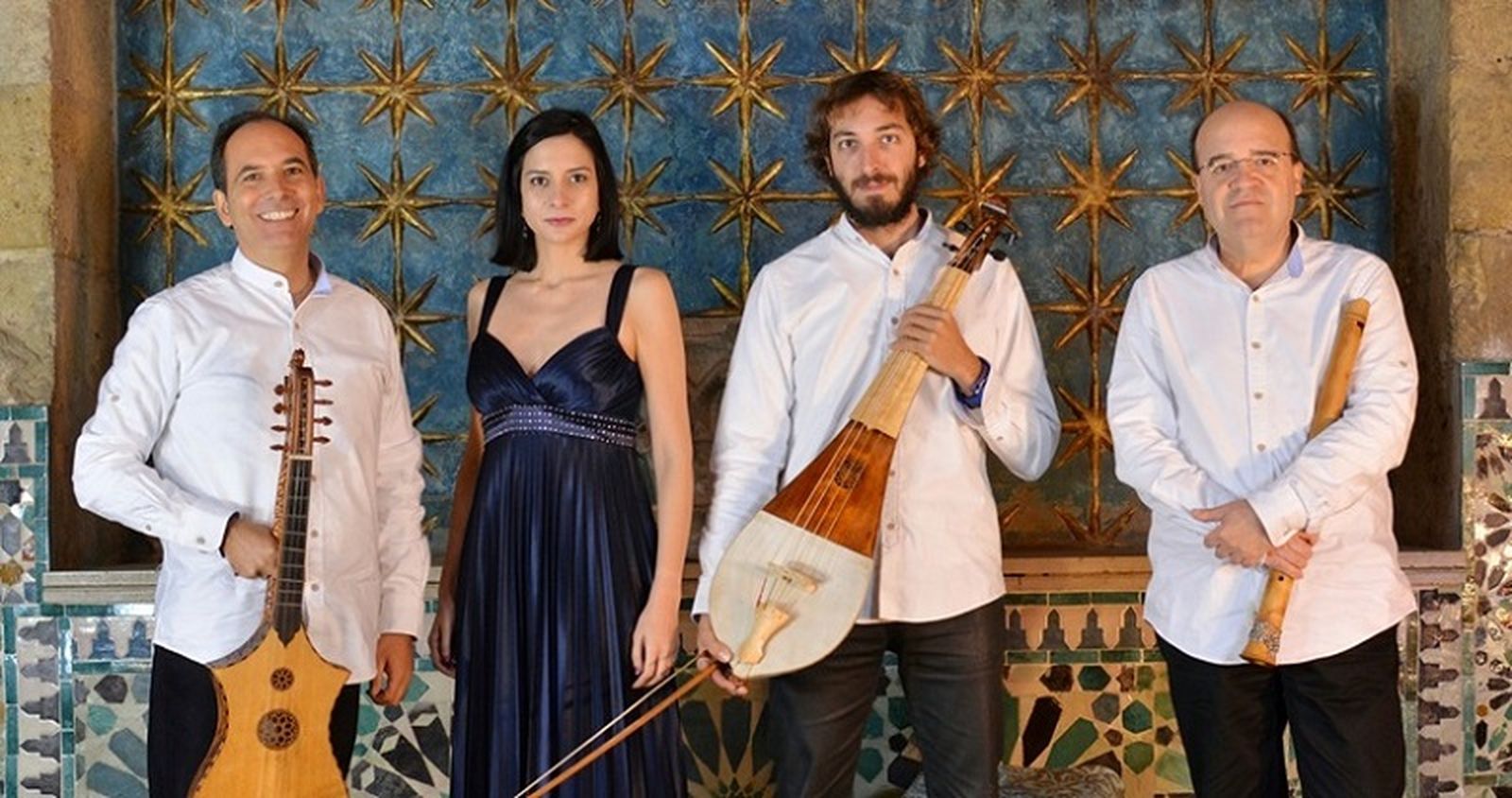 Formación frecuente de ‘Aquel Trovar’ con la soprano Delia Agúndez, que no podrá cantar en Ceuta y será sustituida por la sevilla Rocío de Frutos. / FOTO CEDIDA