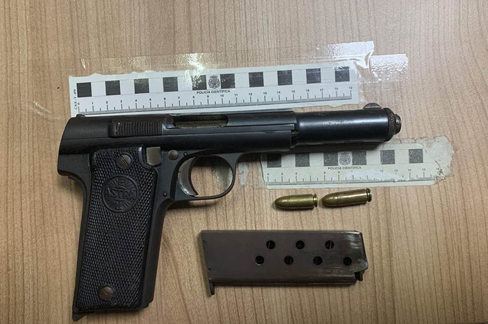 Arma incautada por los agentes/FOTO POLICÍA NACIONAL