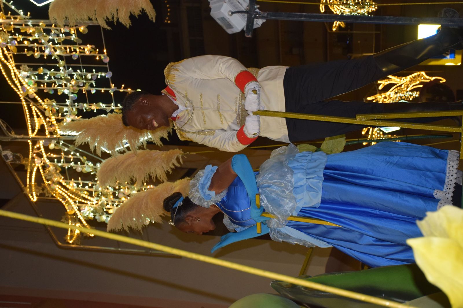 Los ceutíes se emocionan con la llegada de los Reyes Magos