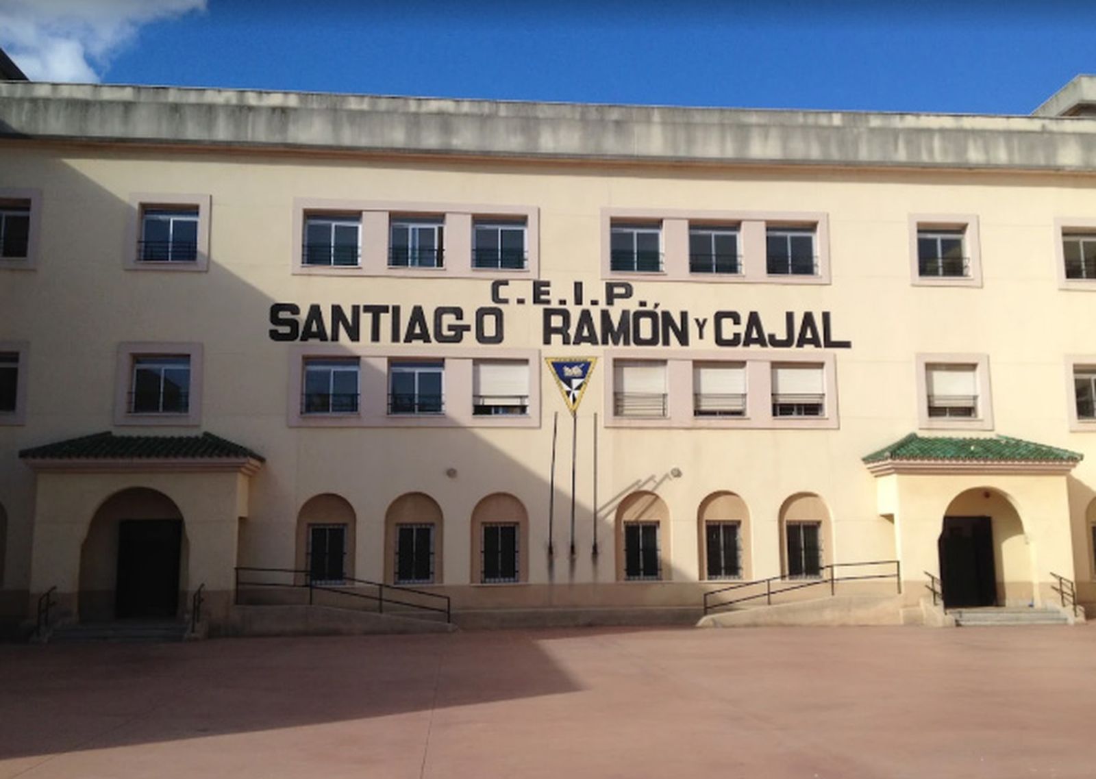 Colegio Ramón y Cajal