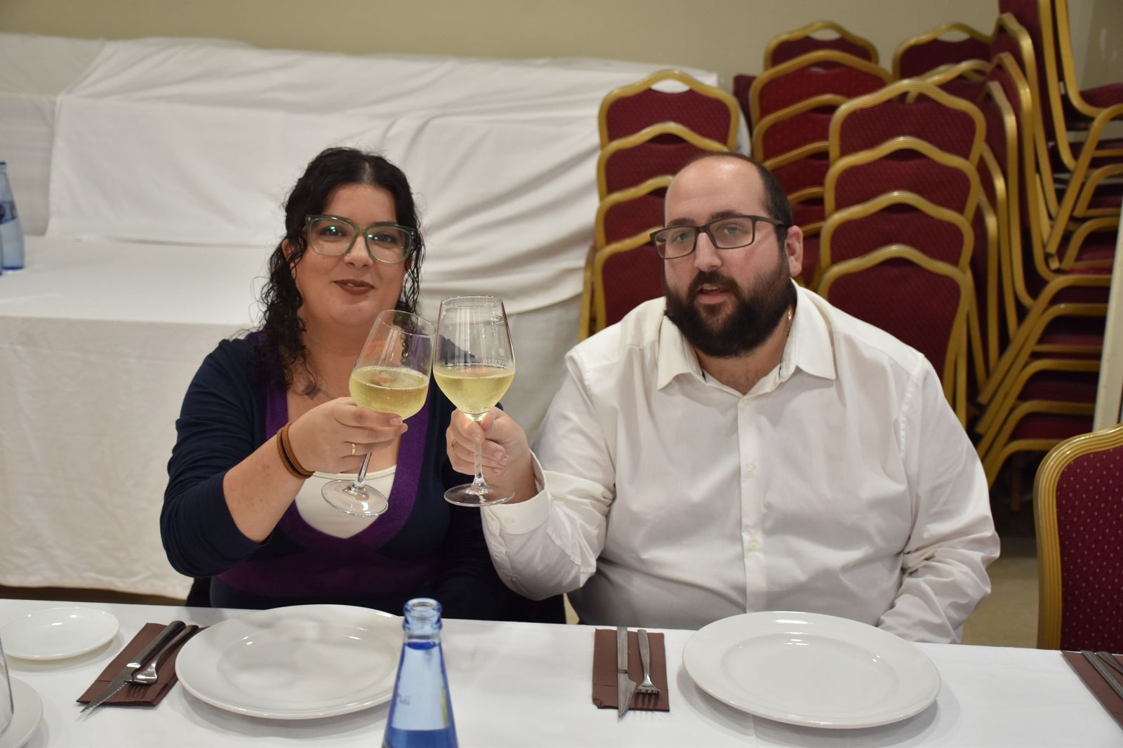 Brindis, risas y espíritu navideño en los restaurantes de la ciudad