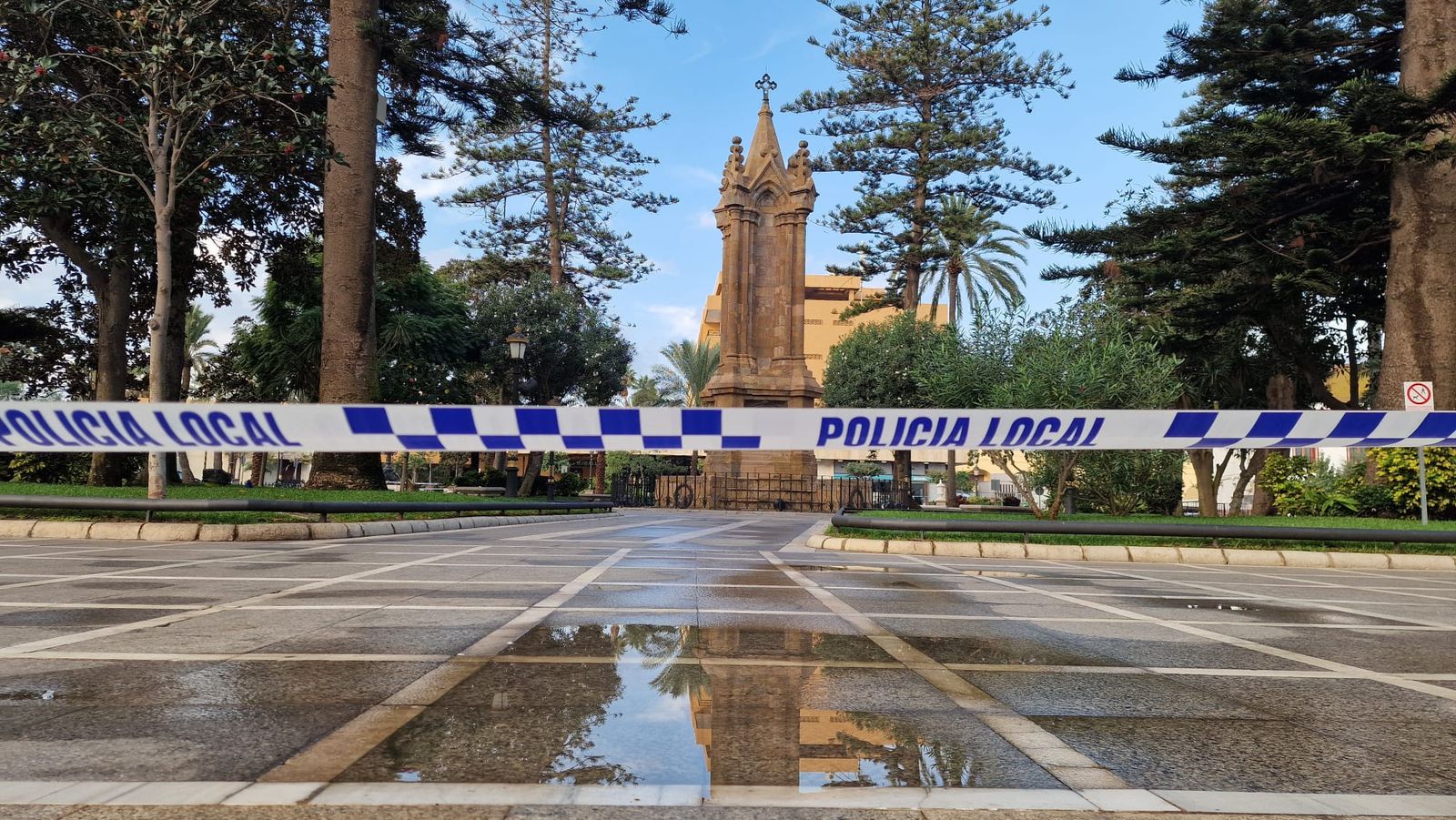 Plaza de África precintada