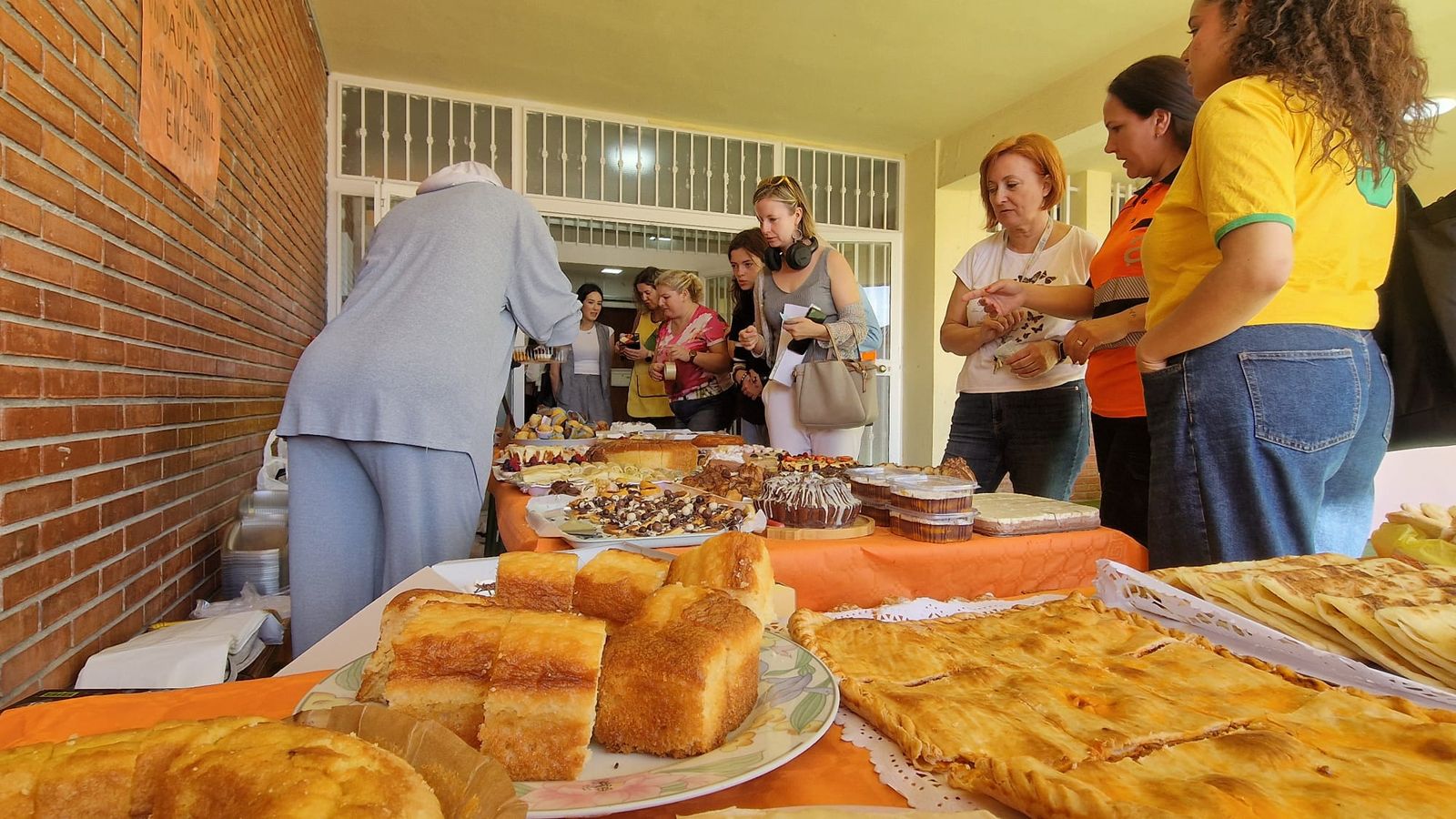 El CEIP Juan Morejón celebró este jueves su IV Mercadillo Solidario a beneficio de la Asociación TDHA Ceuta
