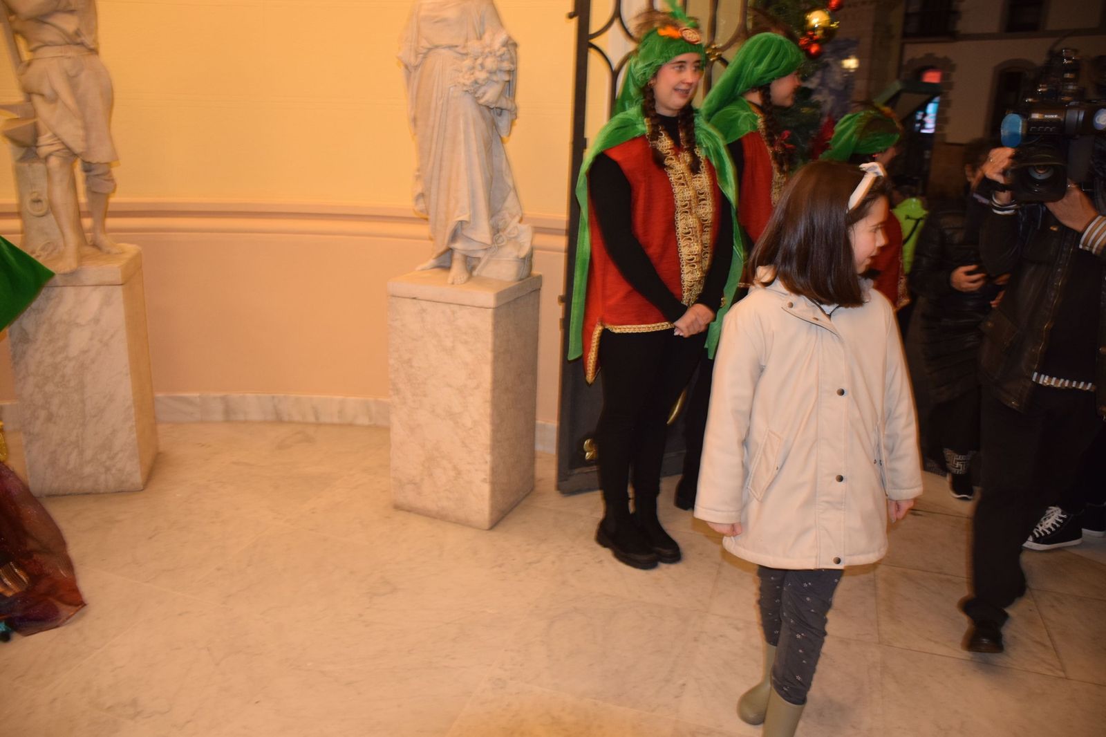 Los emisarios reales llegan a Ceuta para recoger los deseos antes de Reyes