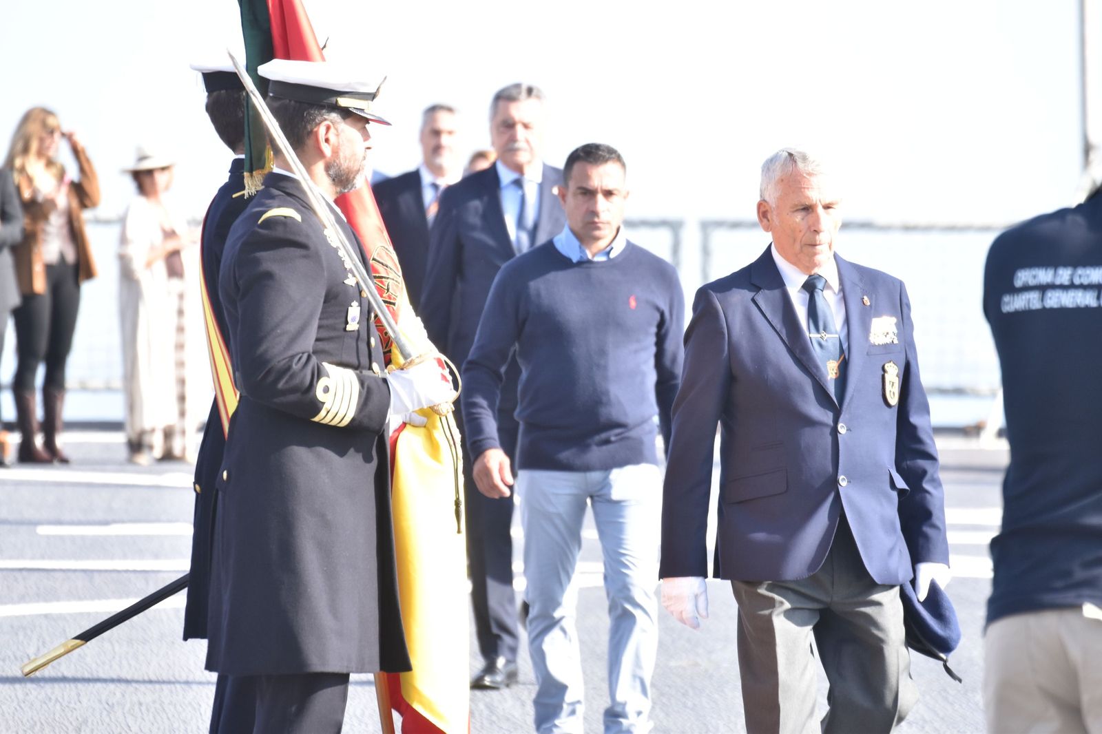 Emotiva jura de bandera a bordo del 'Castilla'