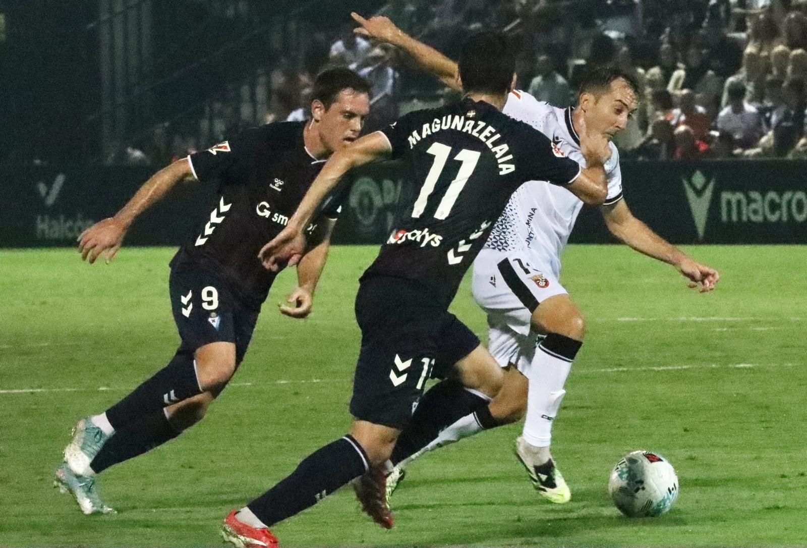 La AD Ceuta prolonga su buena racha en el Murube