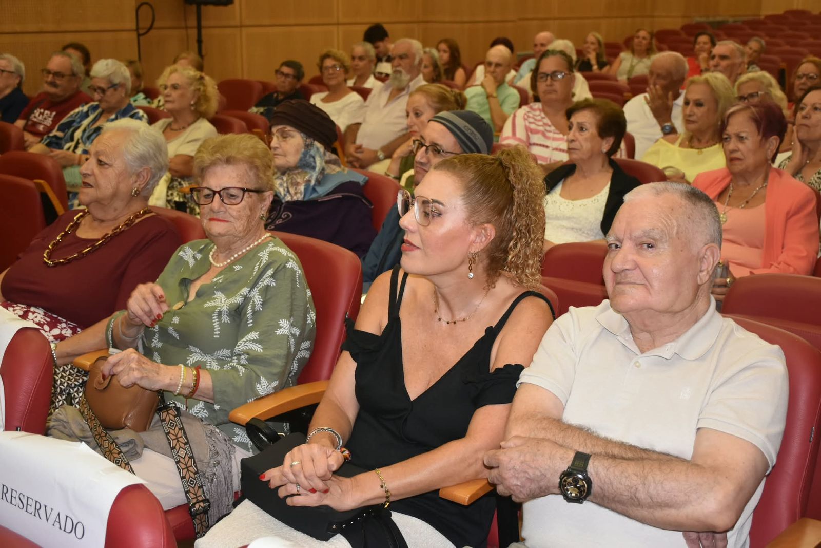 Ceuta disfruta del buen flamenco con un homenaje a Lola del Monte