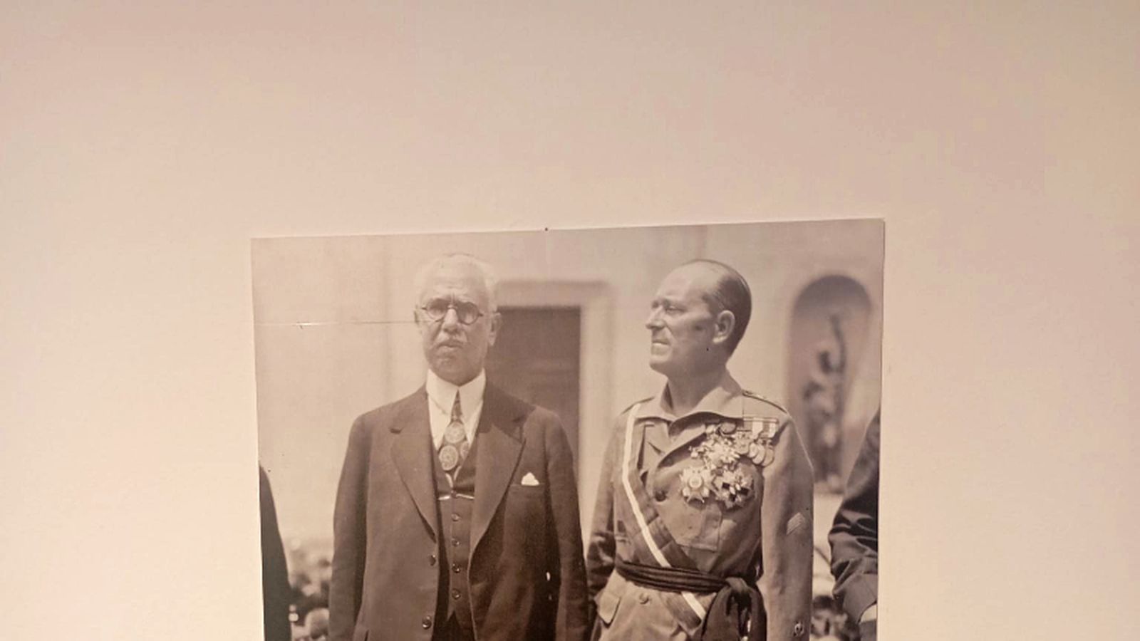 Pascual Ortiz, presidente de México, junto a Millán Astray Pascual Ortiz, presidente de México, junto a Millán Astray