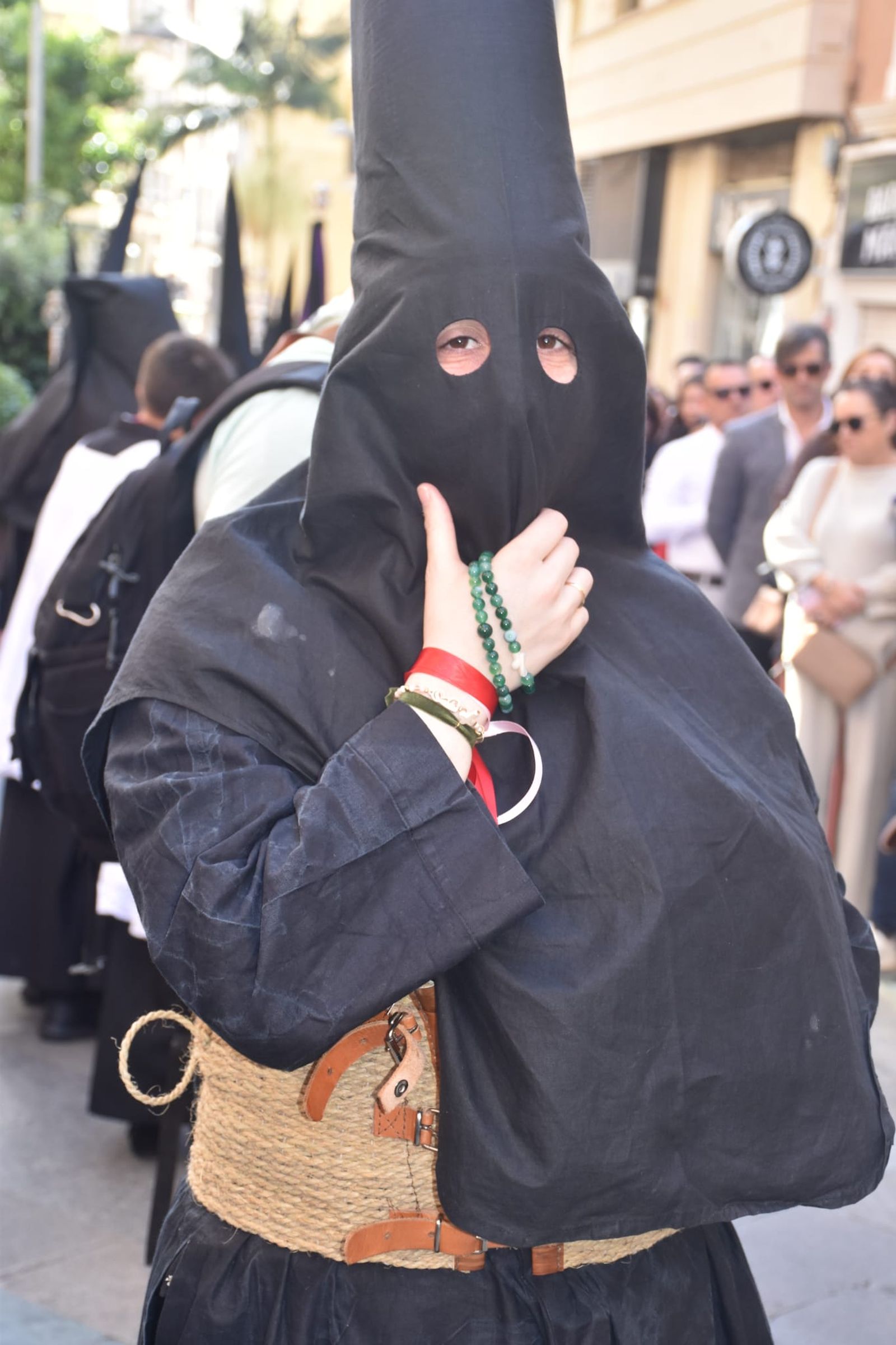 Saetas y emoción a raudales para la salida de la Buena Muerte