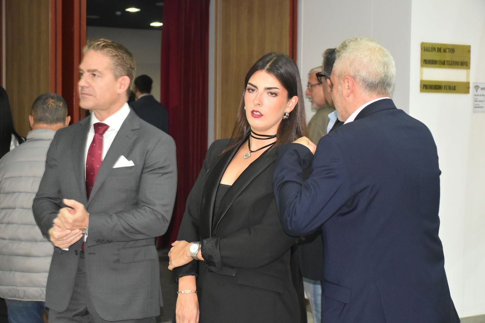 Luhay Hamido recibe la Medalla de Oro de la Cámara por su compromiso con el deporte ceutí