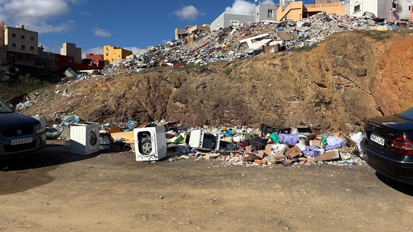 Zona plagada de basura en El Príncipe