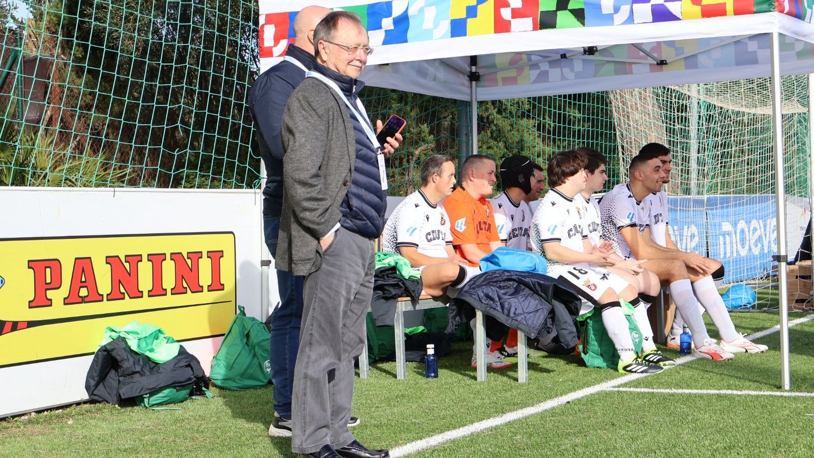 El presidente de la Ciudad, Juan Vivas, respaldó a la AD Ceuta FC de La Liga Genuine