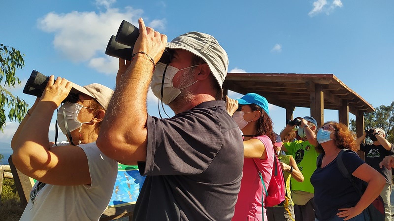 Observación en el mirador de Beliones // Foto REDUAN