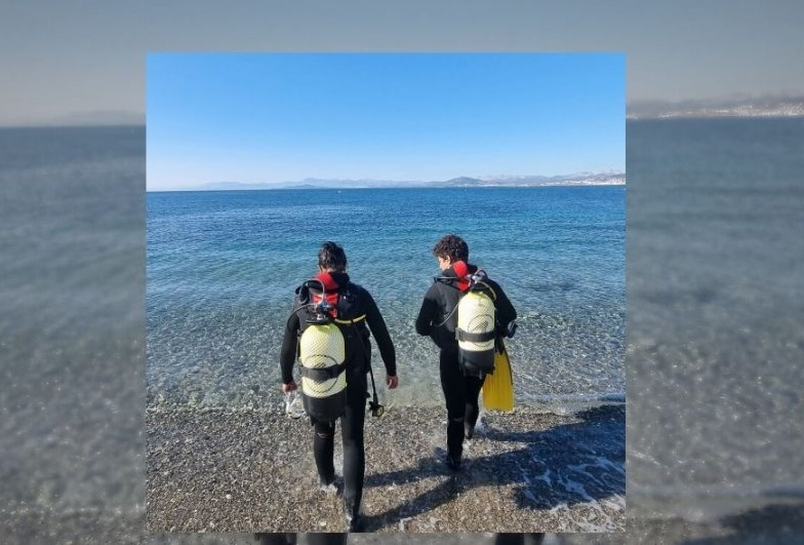 Dos buceadores en Ceuta