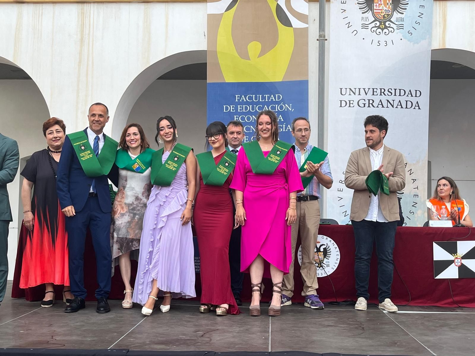 La Facultad de Educación, Economía y Tecnología celebra la graduación de su promoción 2022-2026