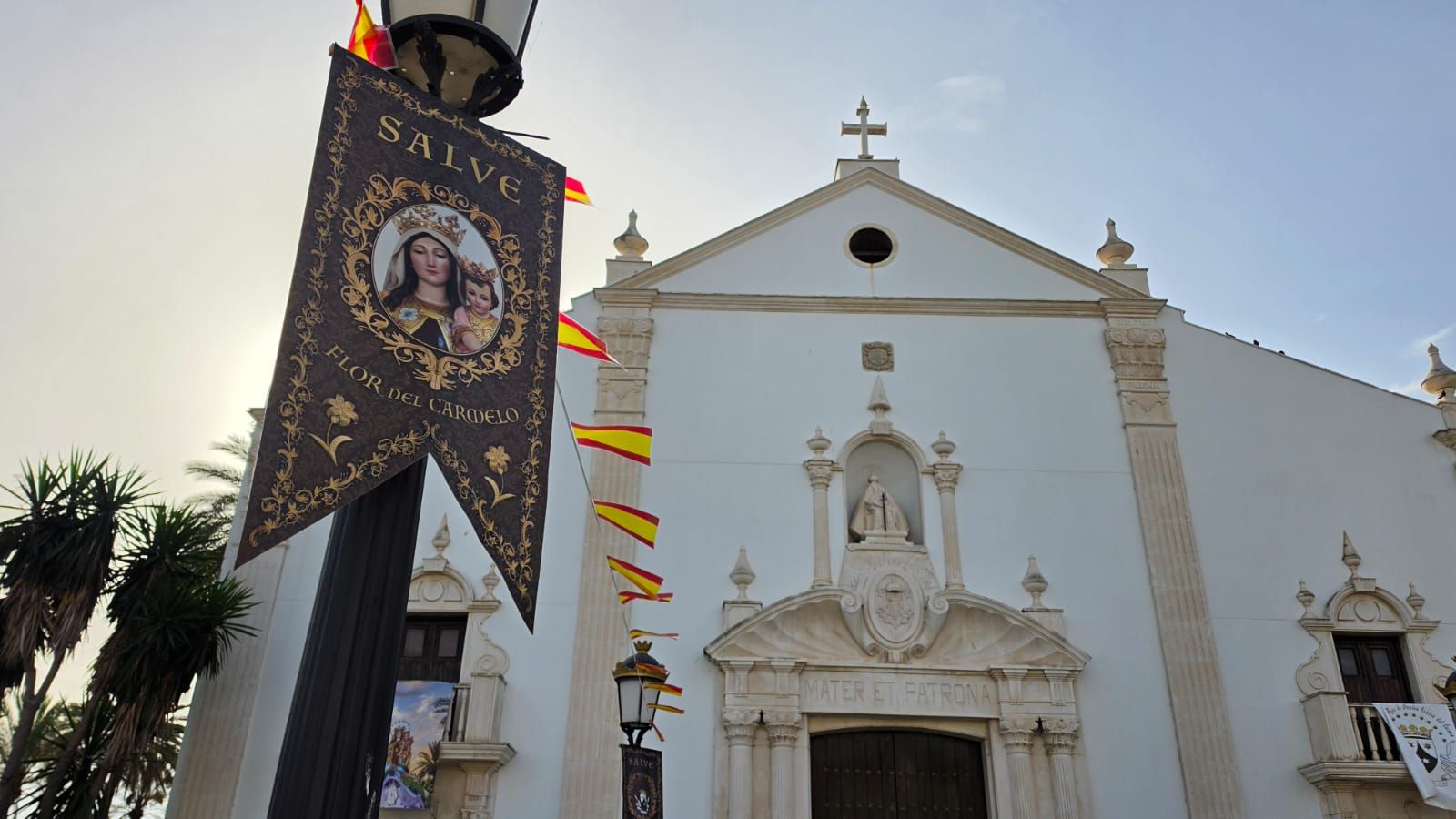 Ceuta se engalana para recibir a la Virgen del Carmen