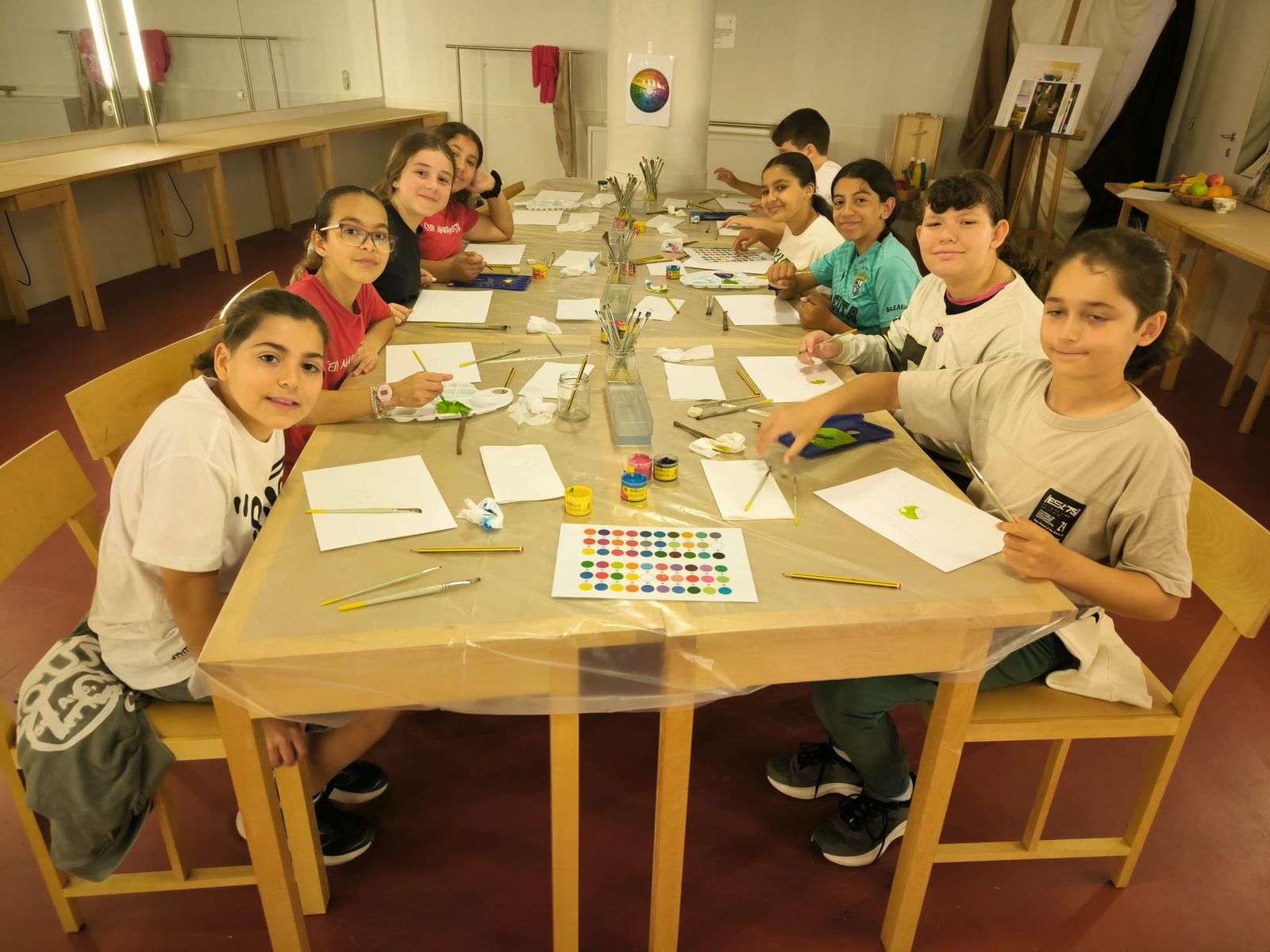 El Revellín se llena de arte y risas con una exitosa jornada escolar por el Día de los Museos