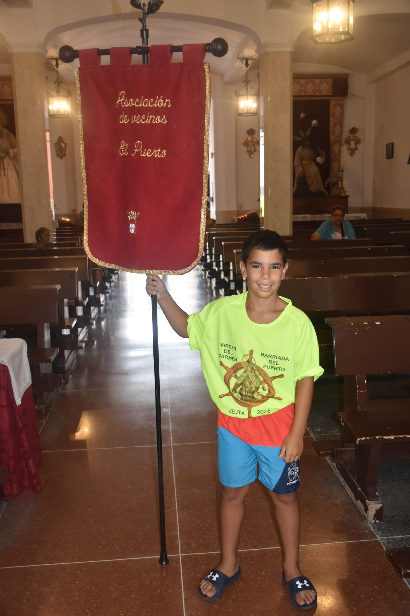 La Virgen del Carmen del Puerto encandila la barriada de Villajovita