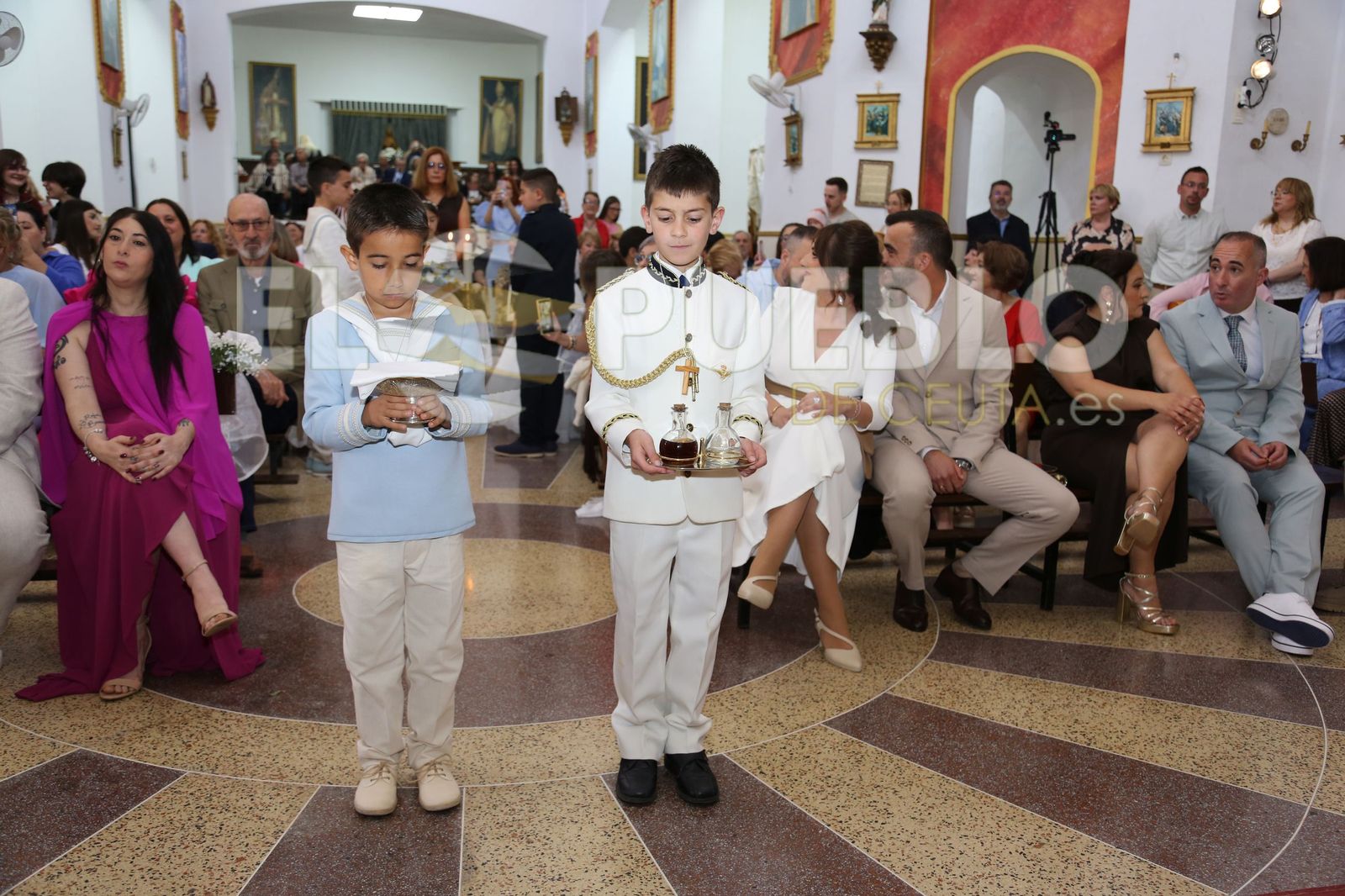 Comuniones en la Parroquia de Santa Teresa