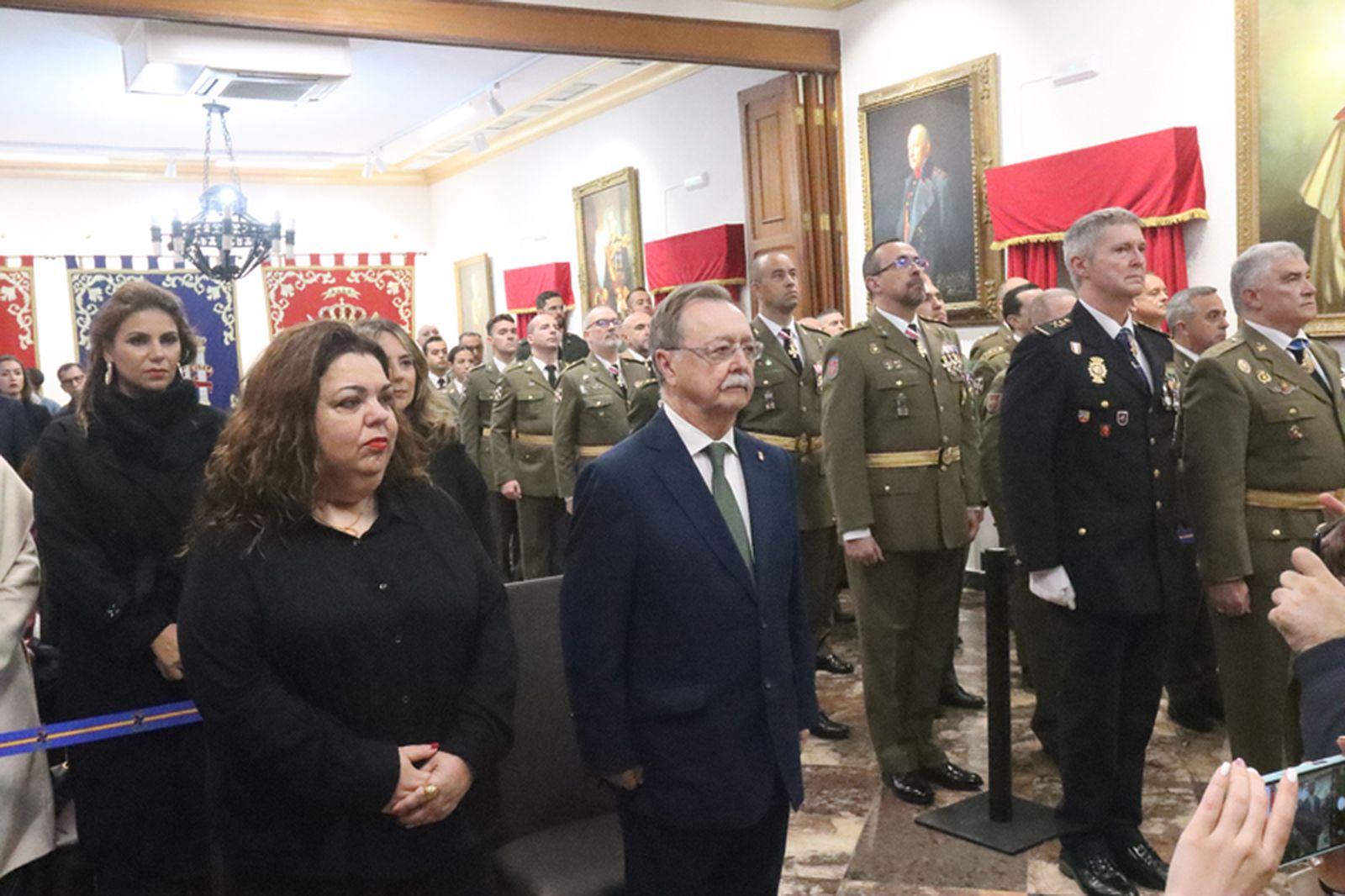 Vivas y Pérez este lunes durante el discurso del Comandante General. / FOTO REDUAN
