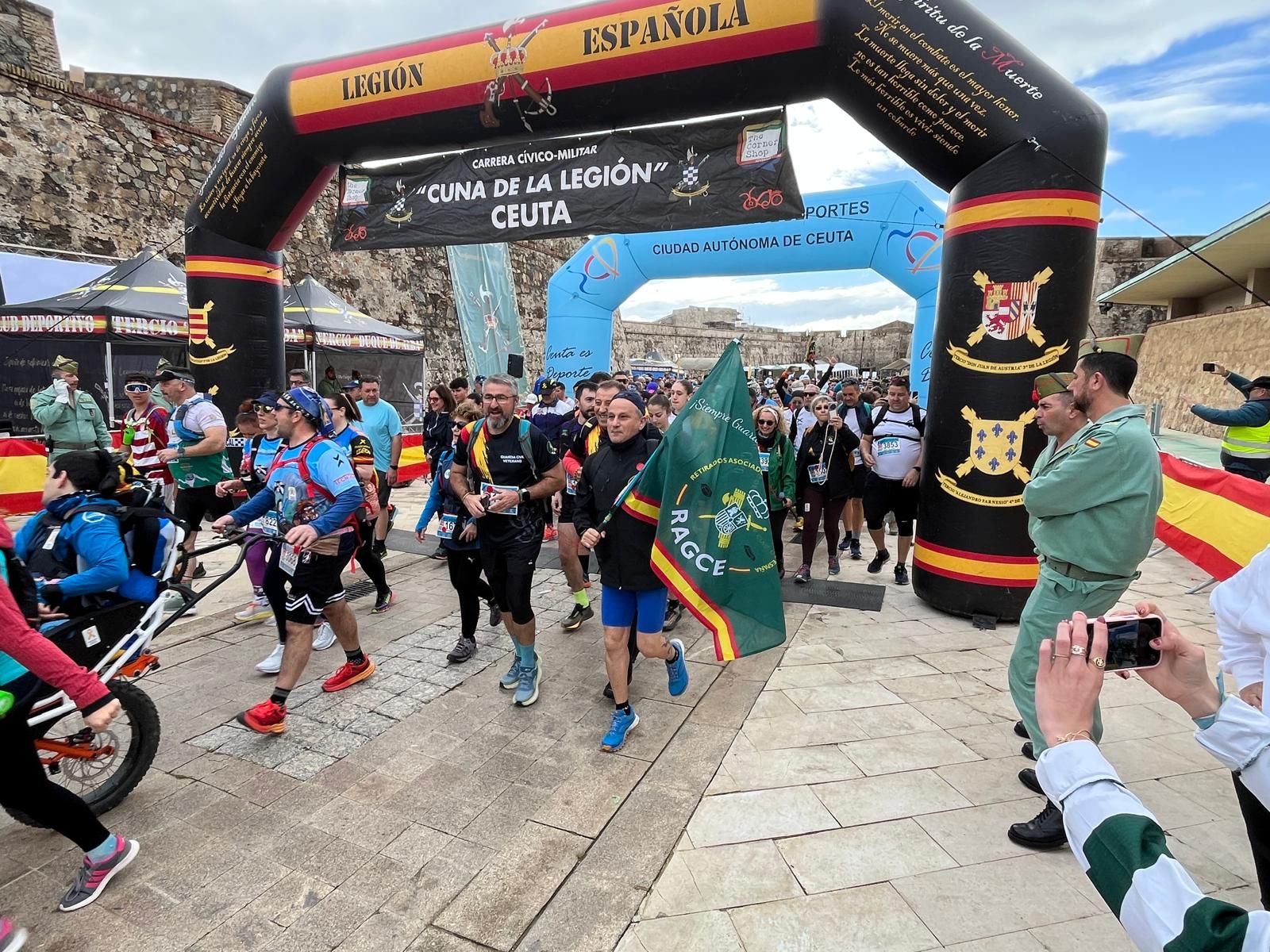 La previa y el inicio de la X Cuna de la Legión a través del objetivo de Reduan